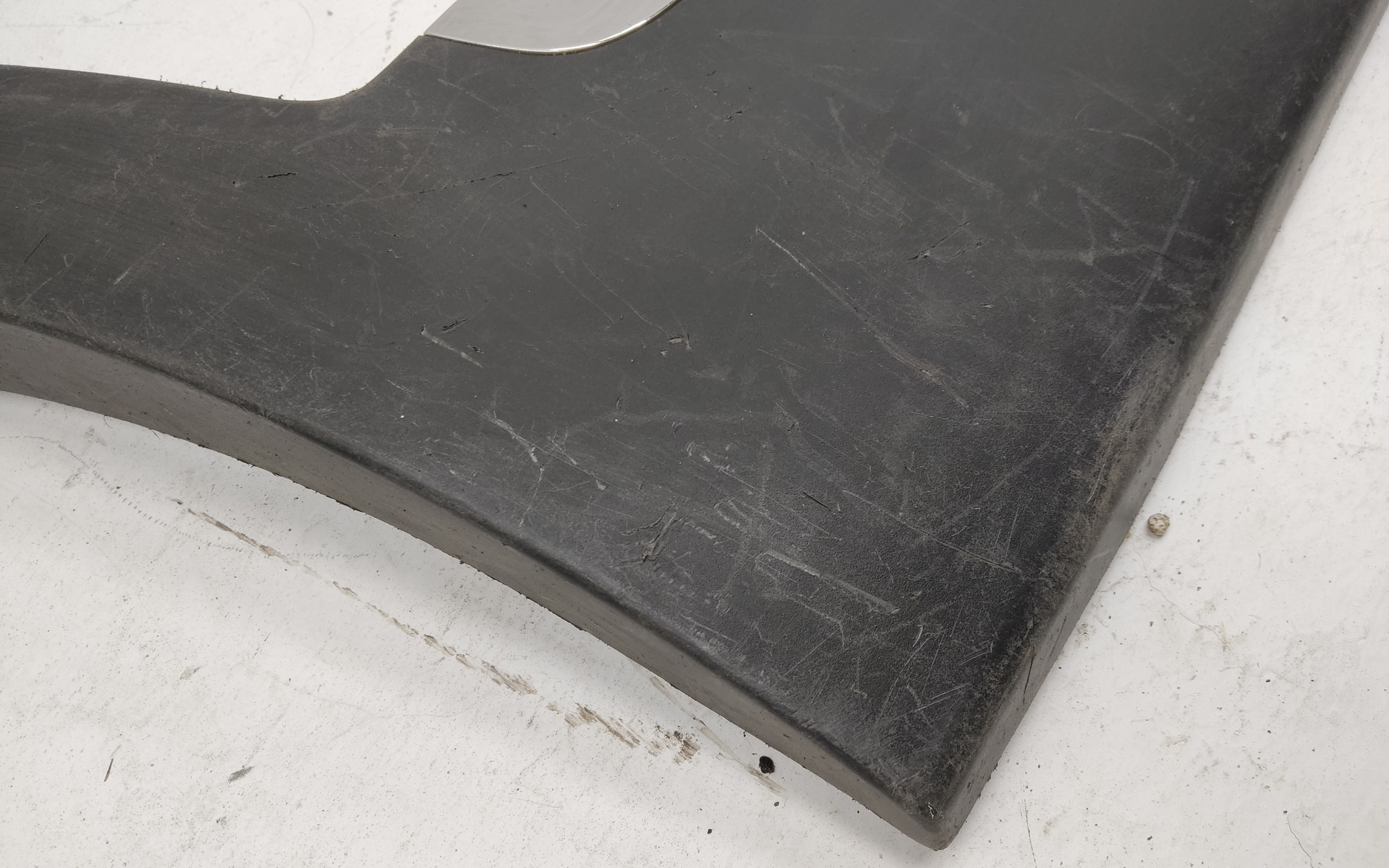 Накладка двери задней правой Kia Sorento 3