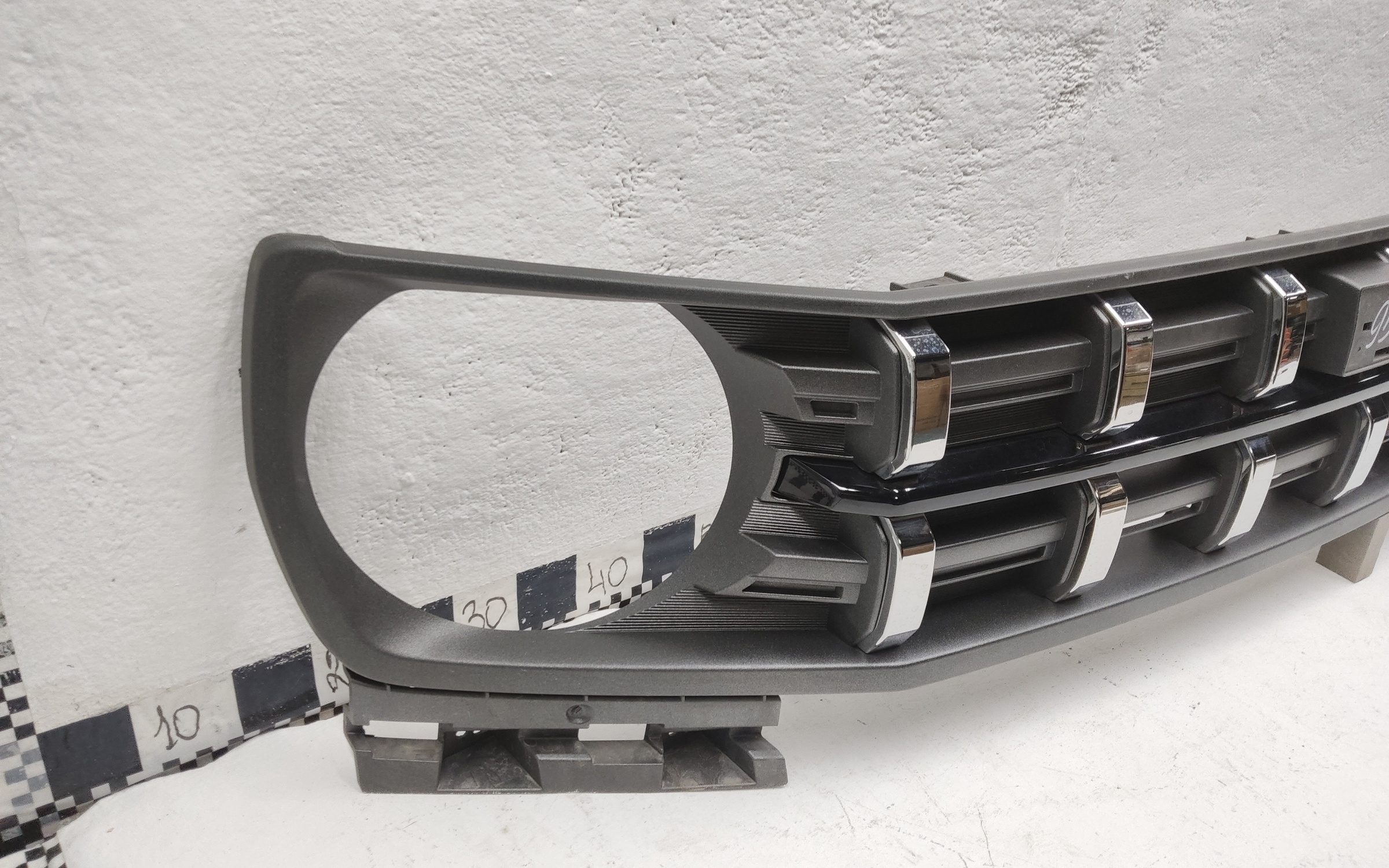 Решетка радиатора Haval H3