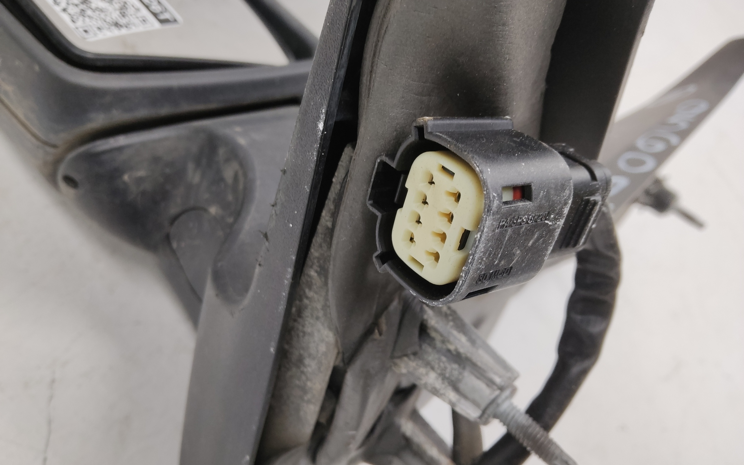 Зеркало левое Ford Transit 7 6 контактов короткий кронштейн