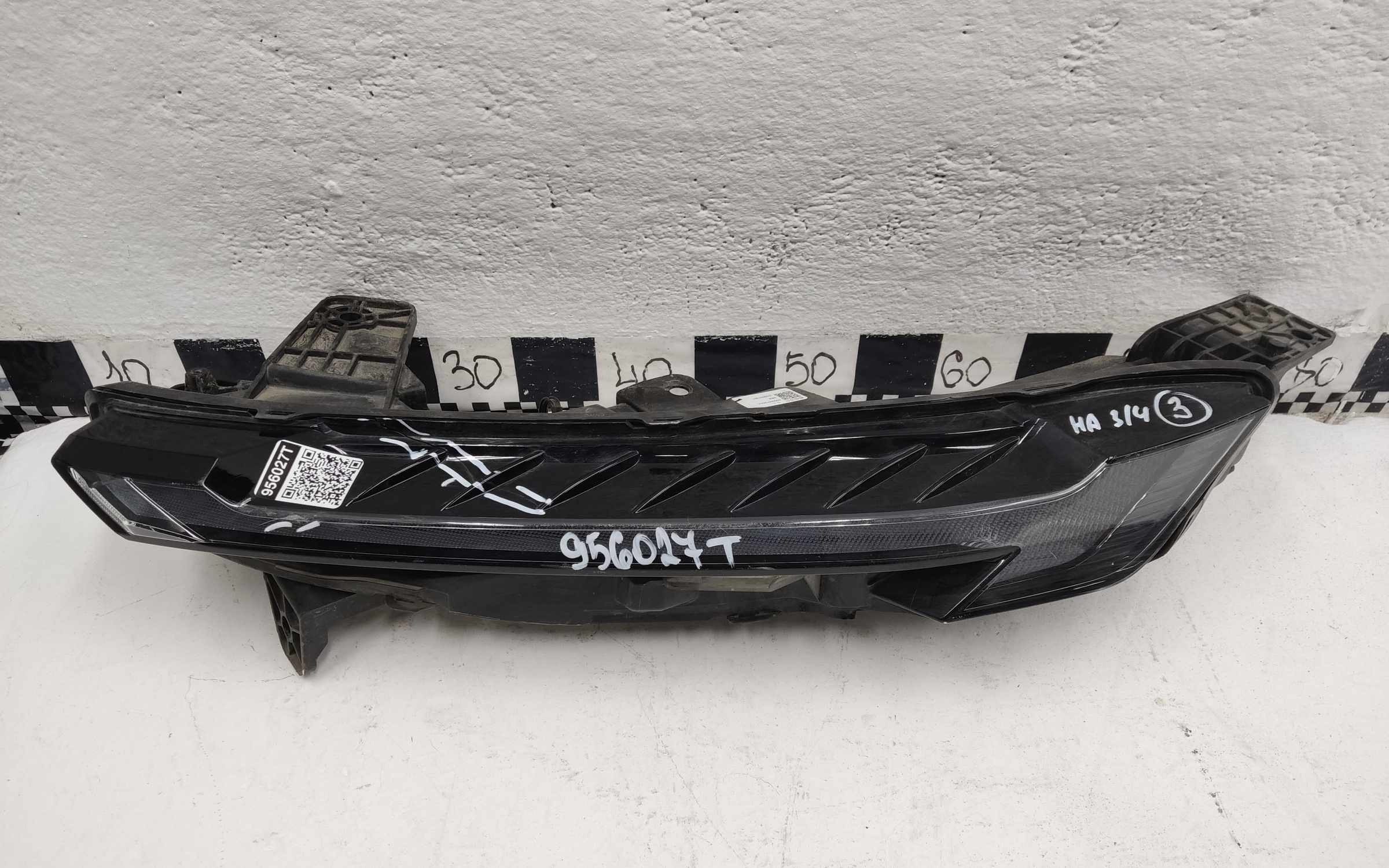 Повторитель поворота передний левый Omoda C5 LED