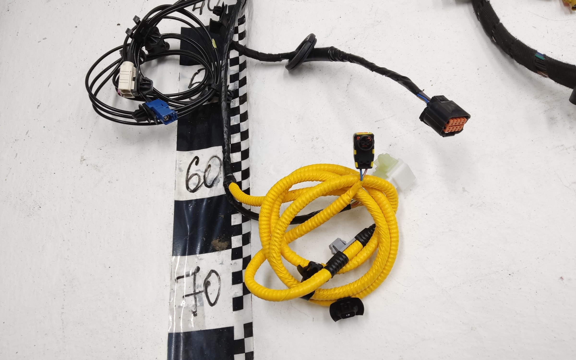 Проводка салона Jac JS6