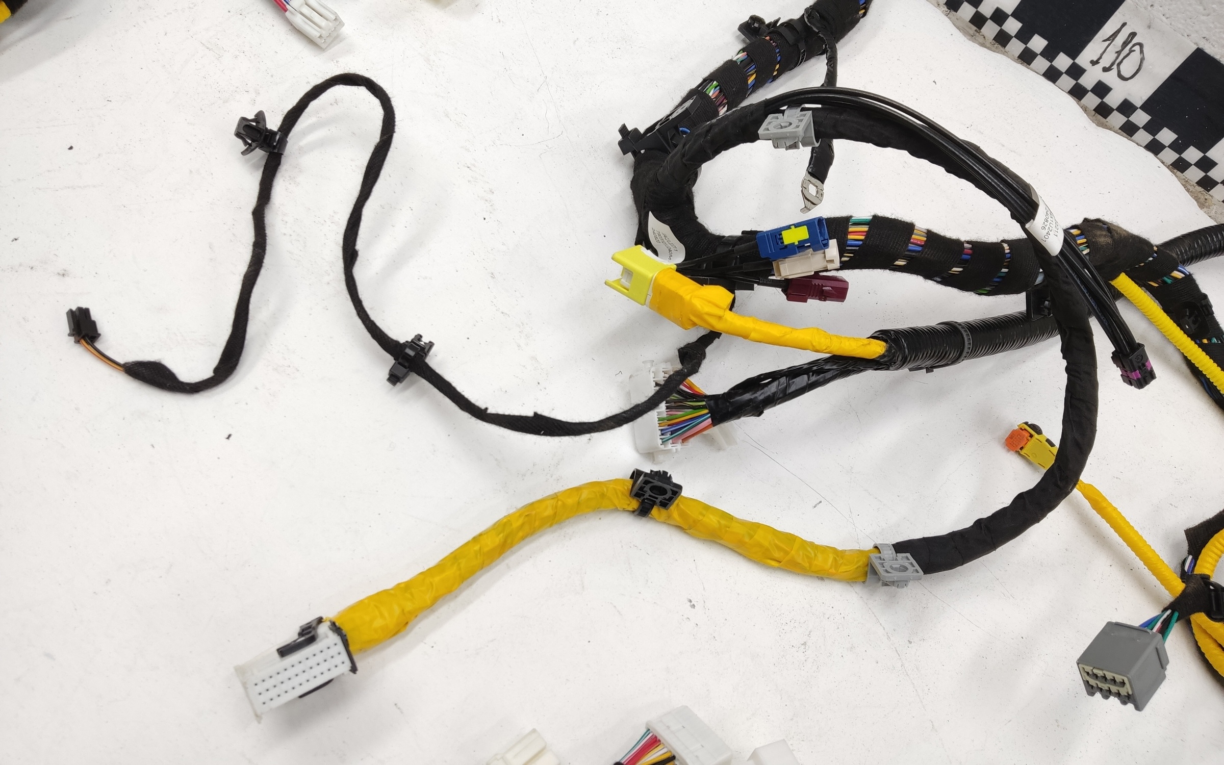 Проводка салона Jac JS6