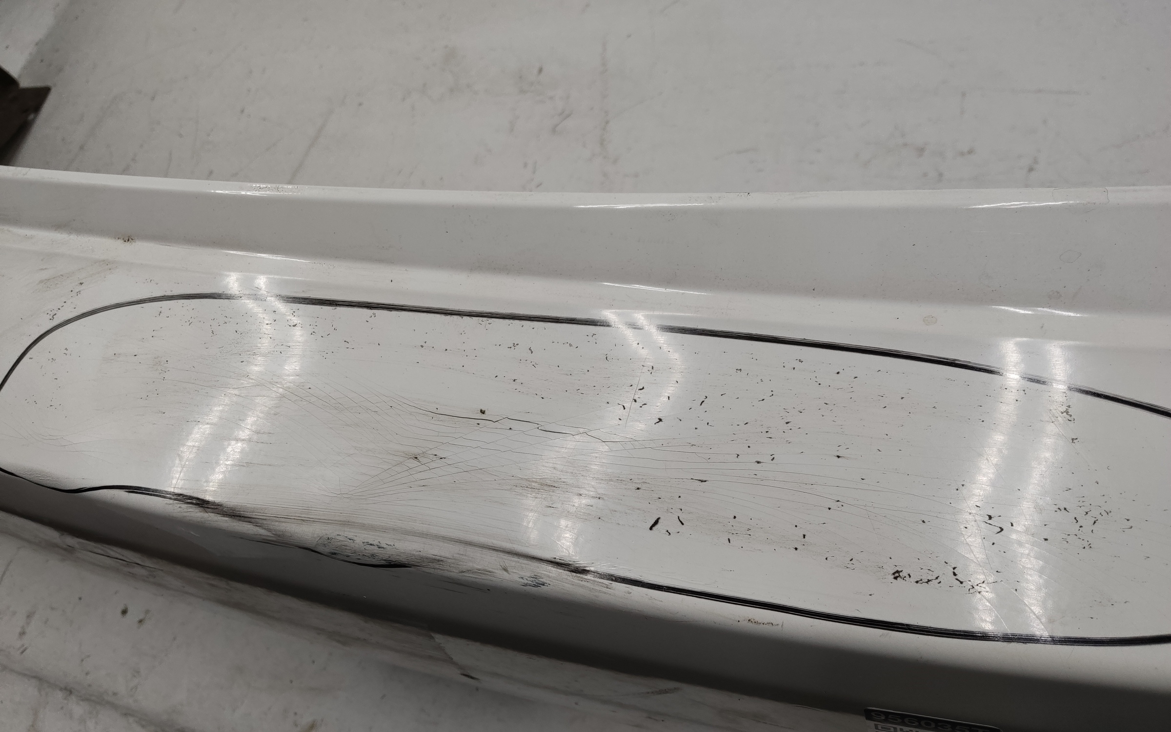 Бампер задний Toyota Corolla E180