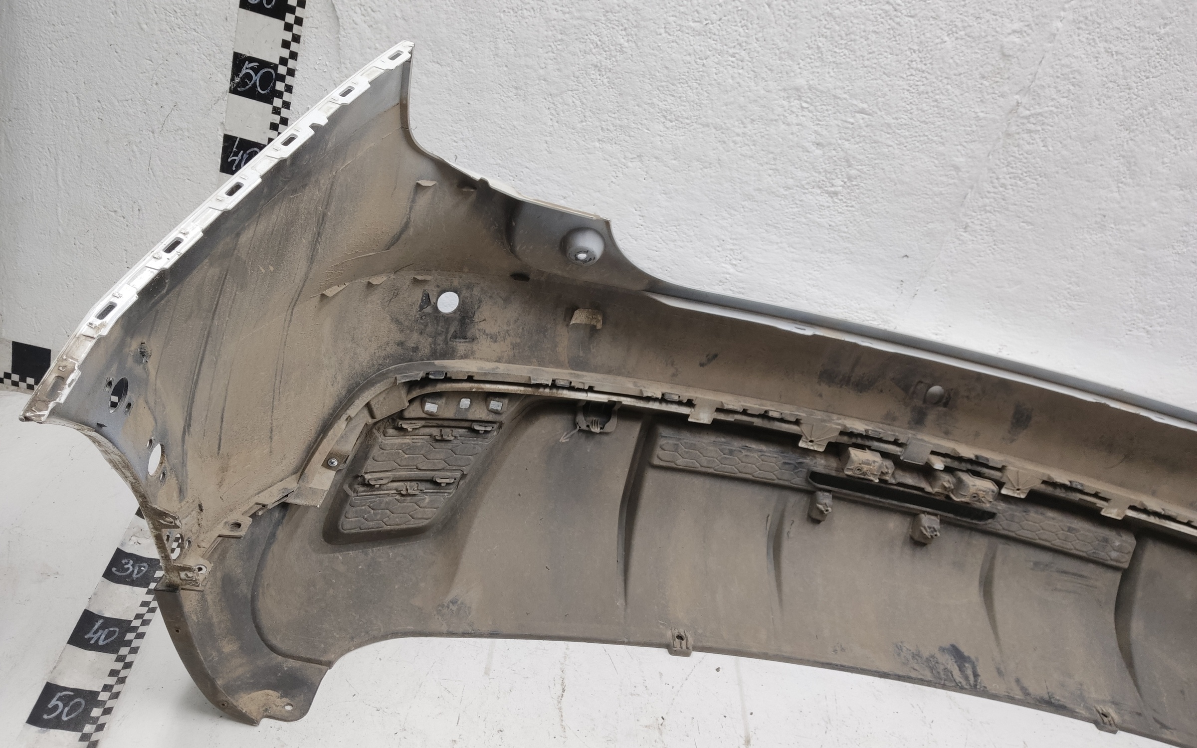 Бампер задний верхняя часть Haval Jolion Restail с отверстиями под накладки