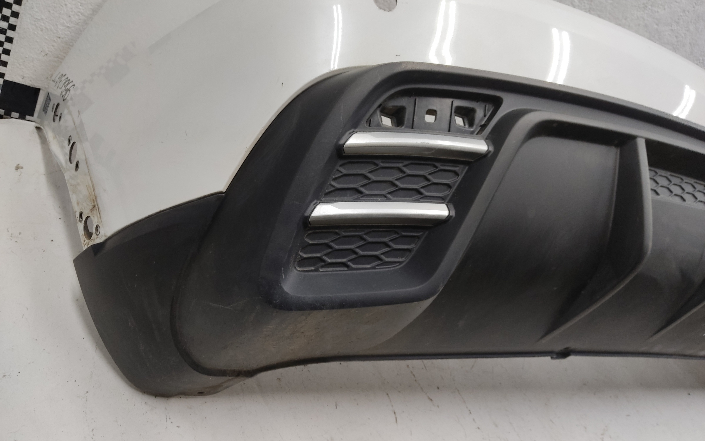 Бампер задний верхняя часть Haval Jolion Restail с отверстиями под накладки