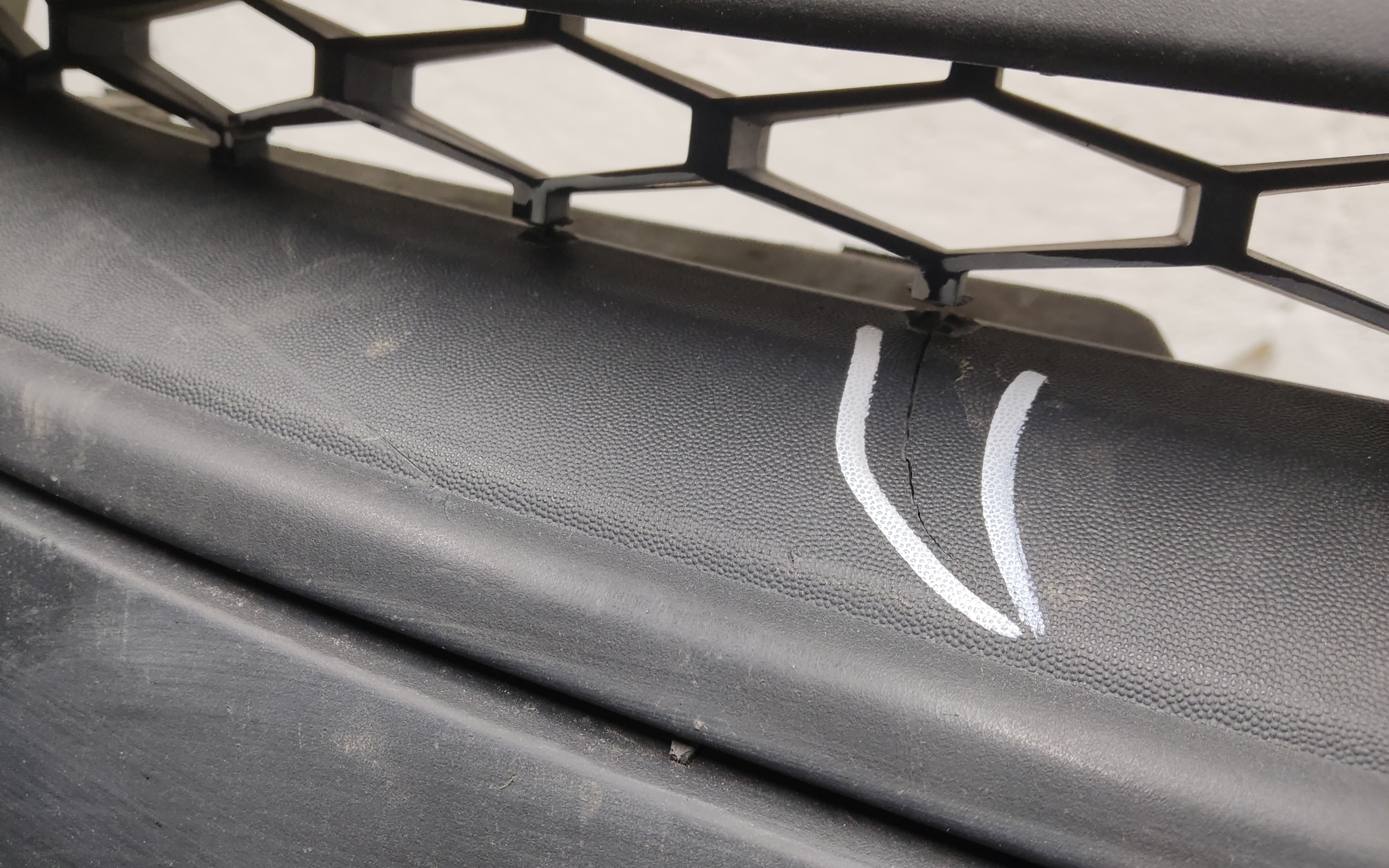 Бампер передний Lada Largus 1 Restail