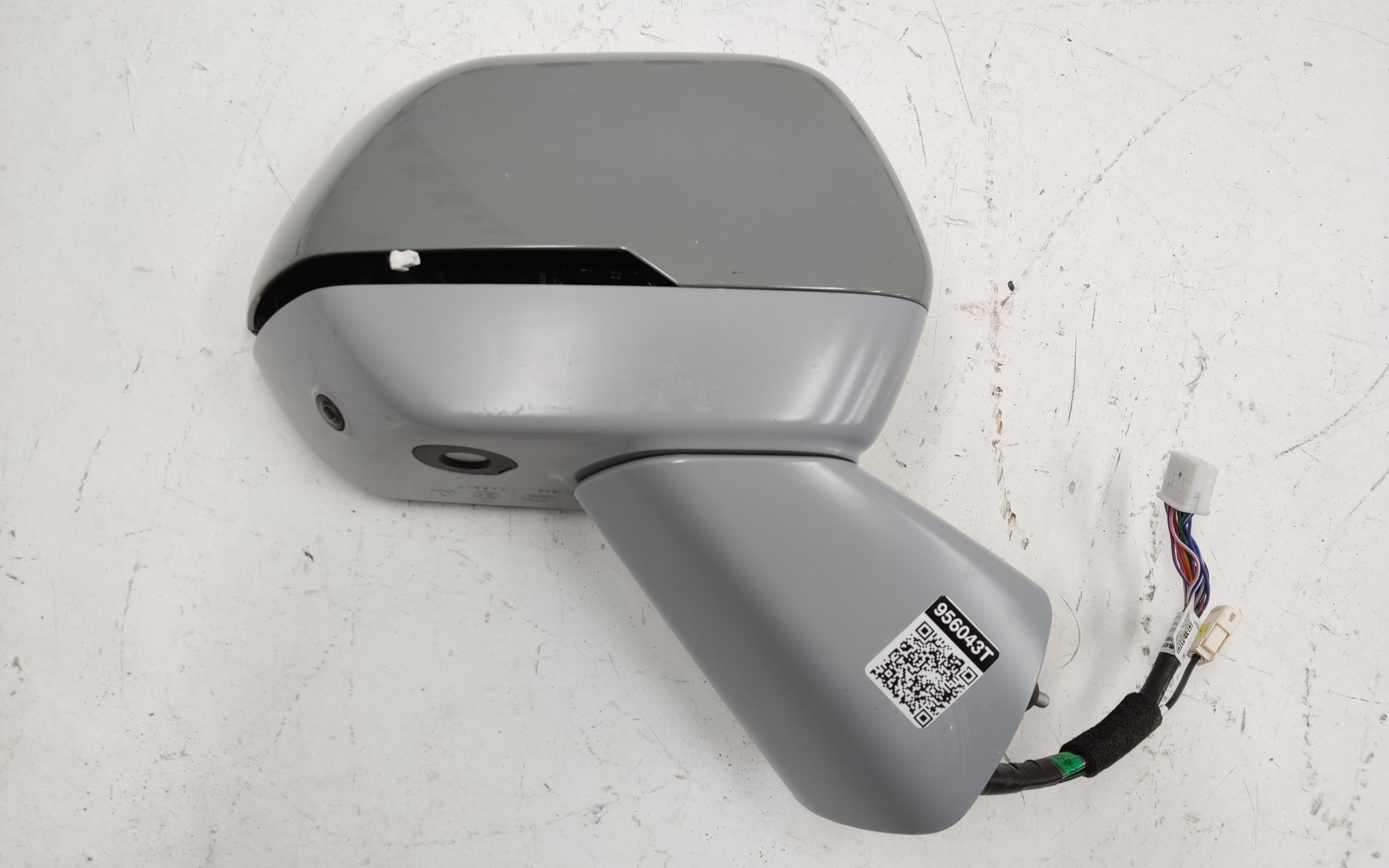 Зеркало правое Tank 700 17+1 контактов