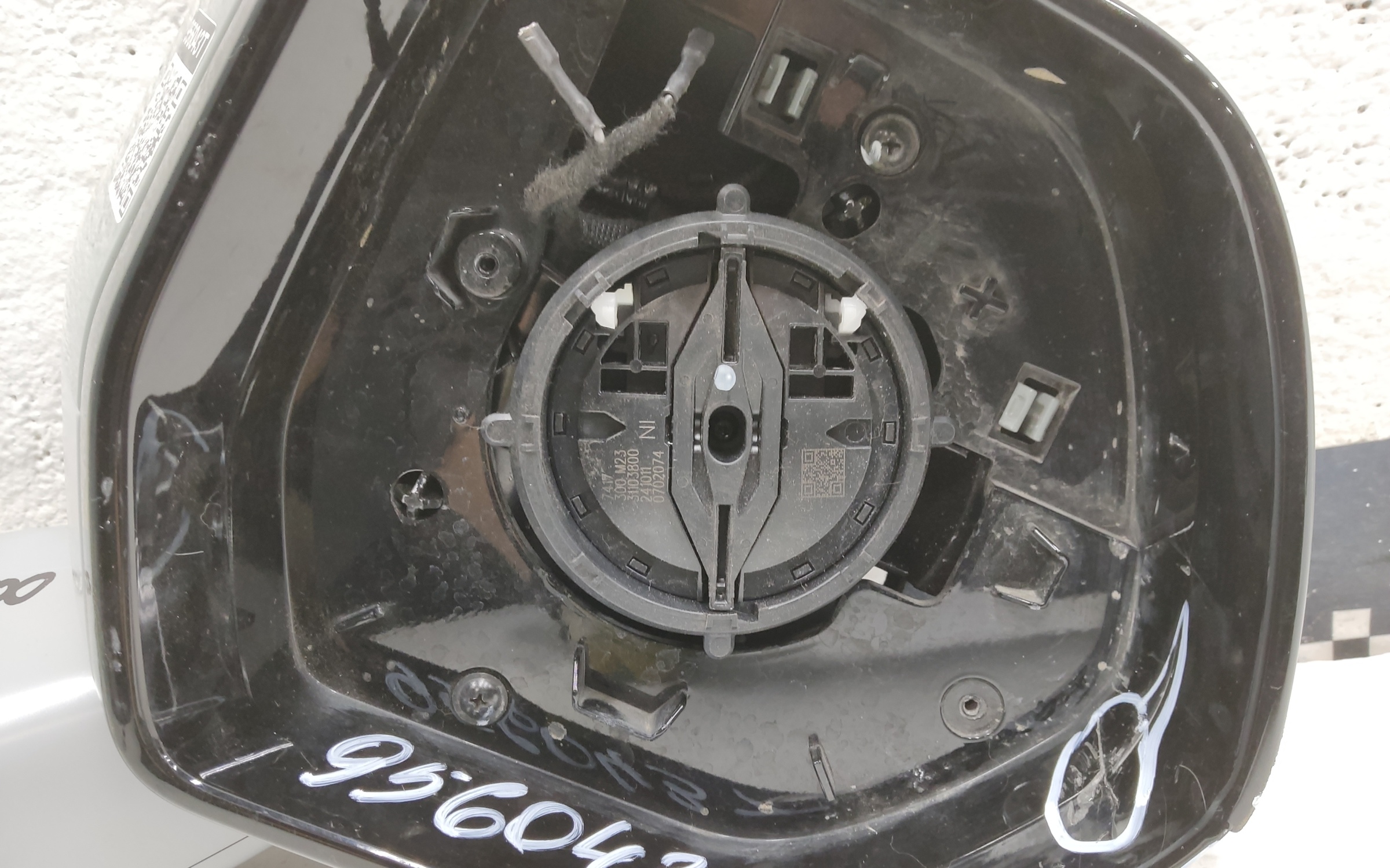 Зеркало правое Tank 700 17+1 контактов