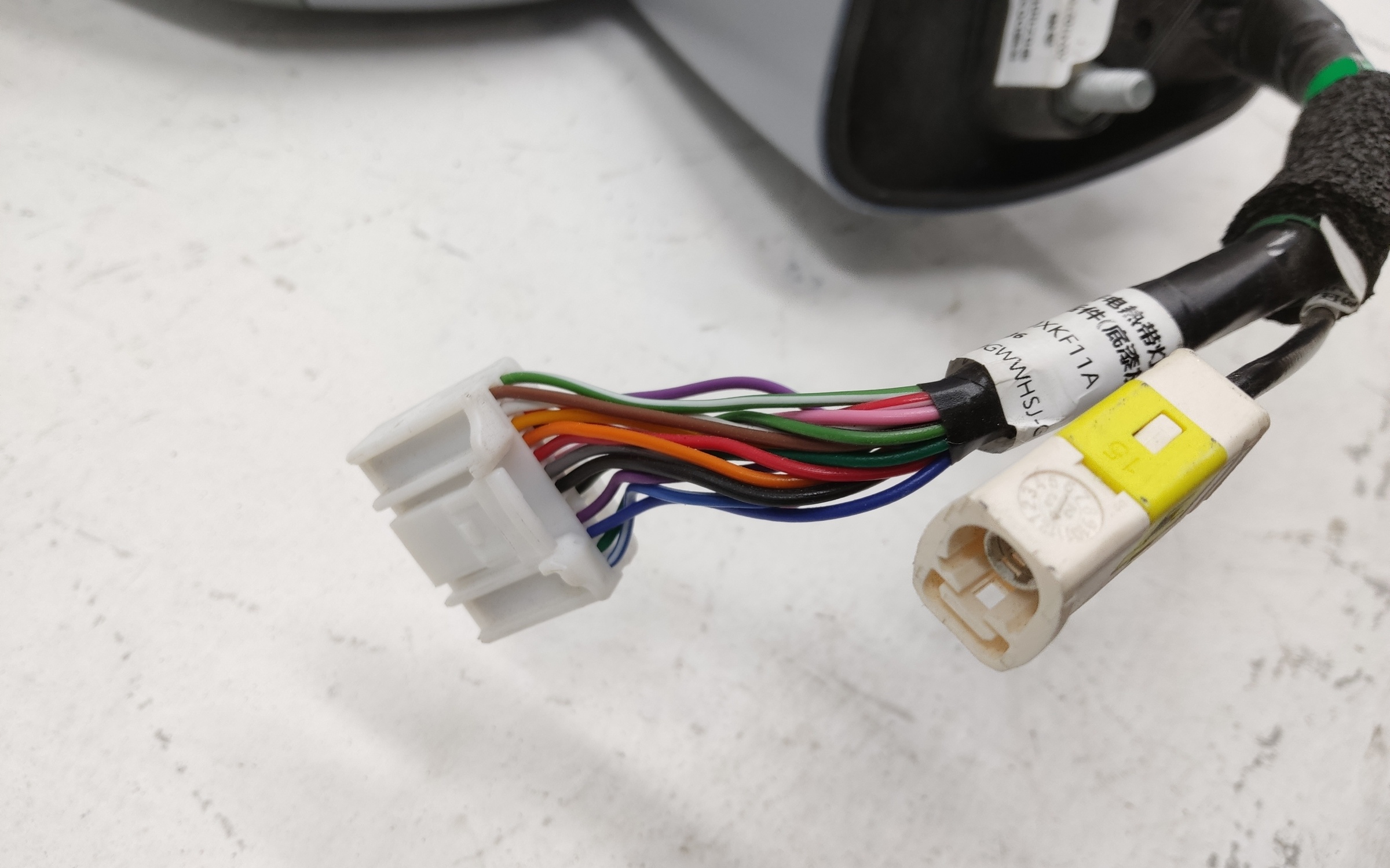 Зеркало правое Tank 700 17+1 контактов