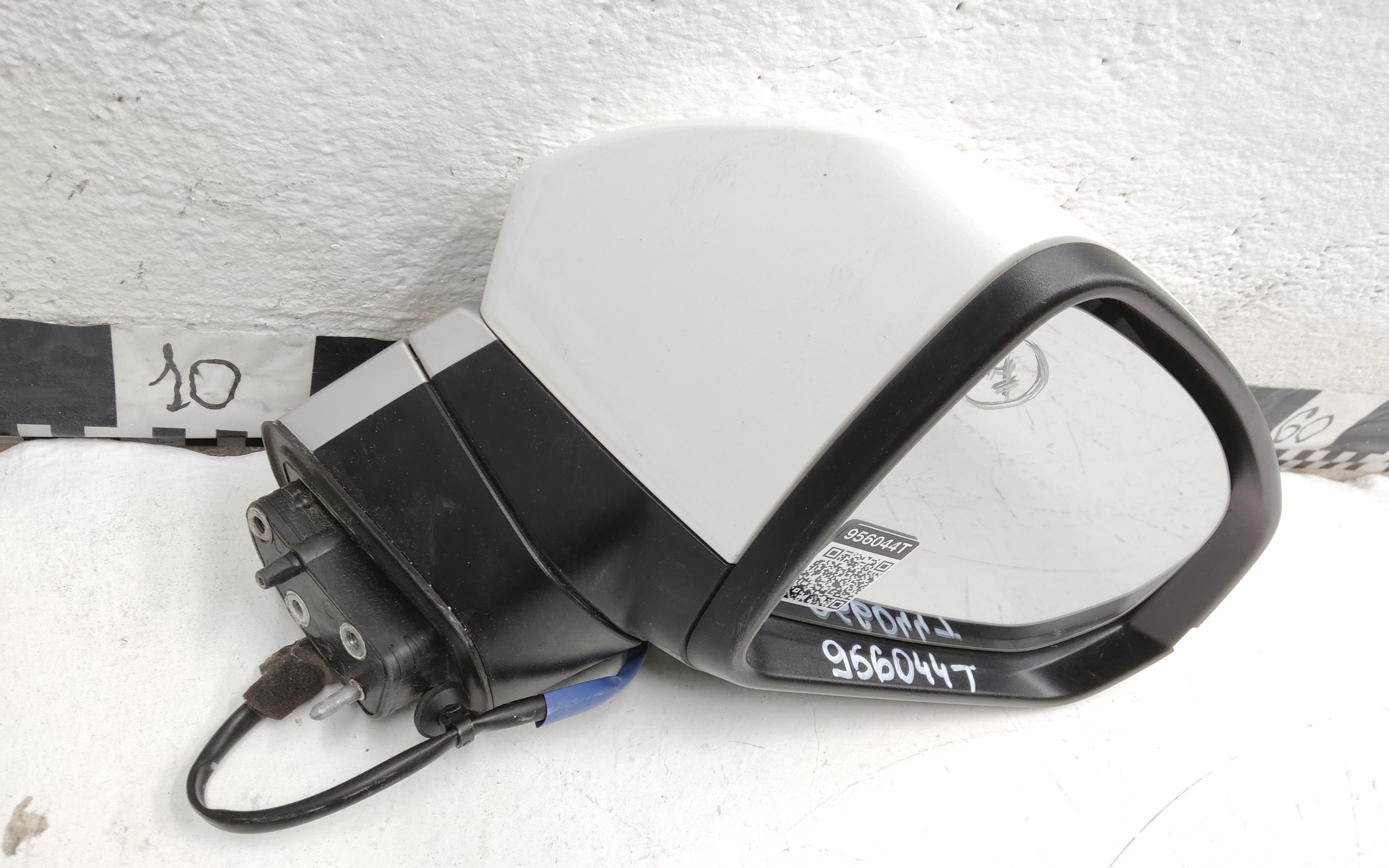 Зеркало правое Москвич 3 6 контактов