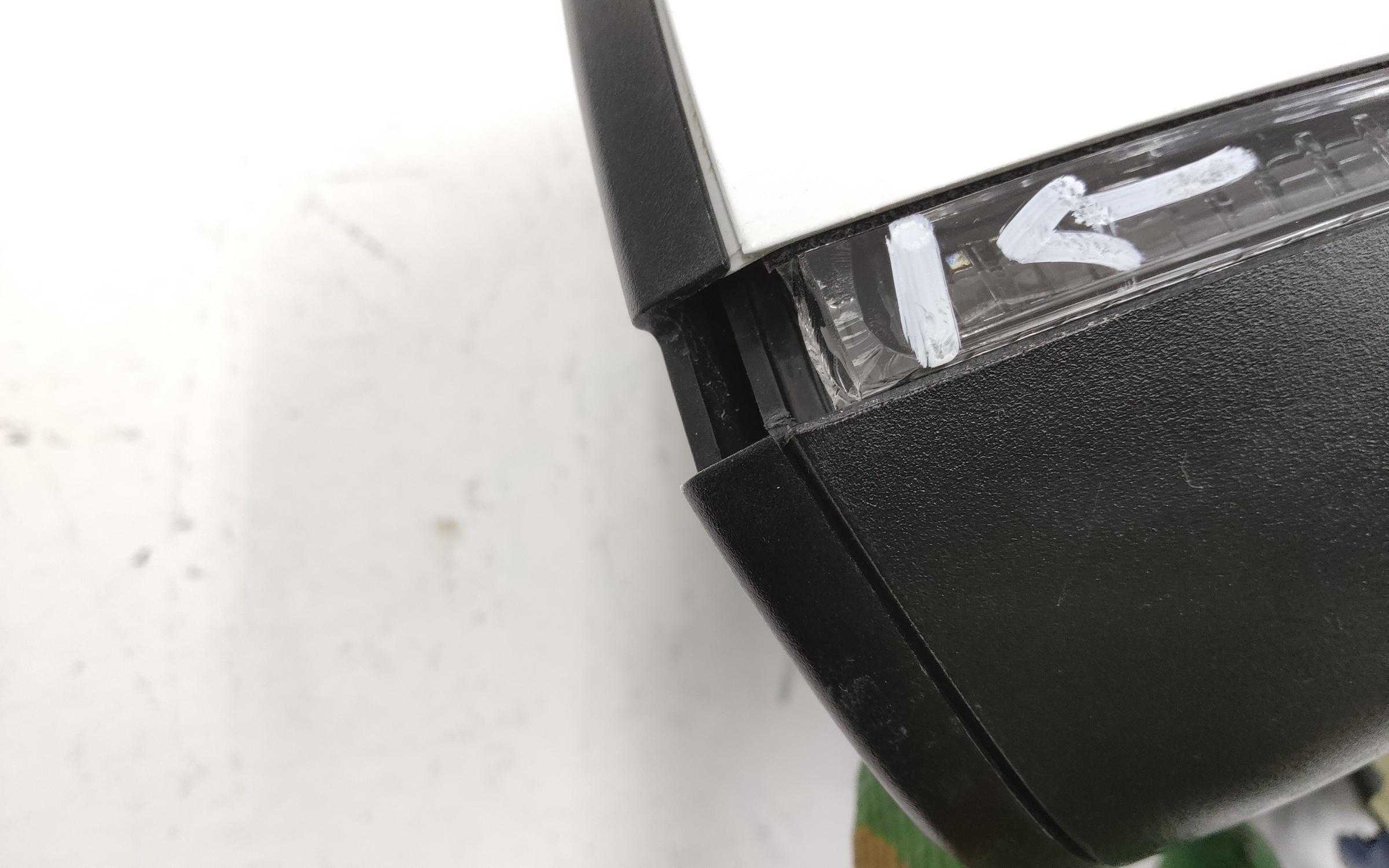 Зеркало правое Москвич 3 6 контактов