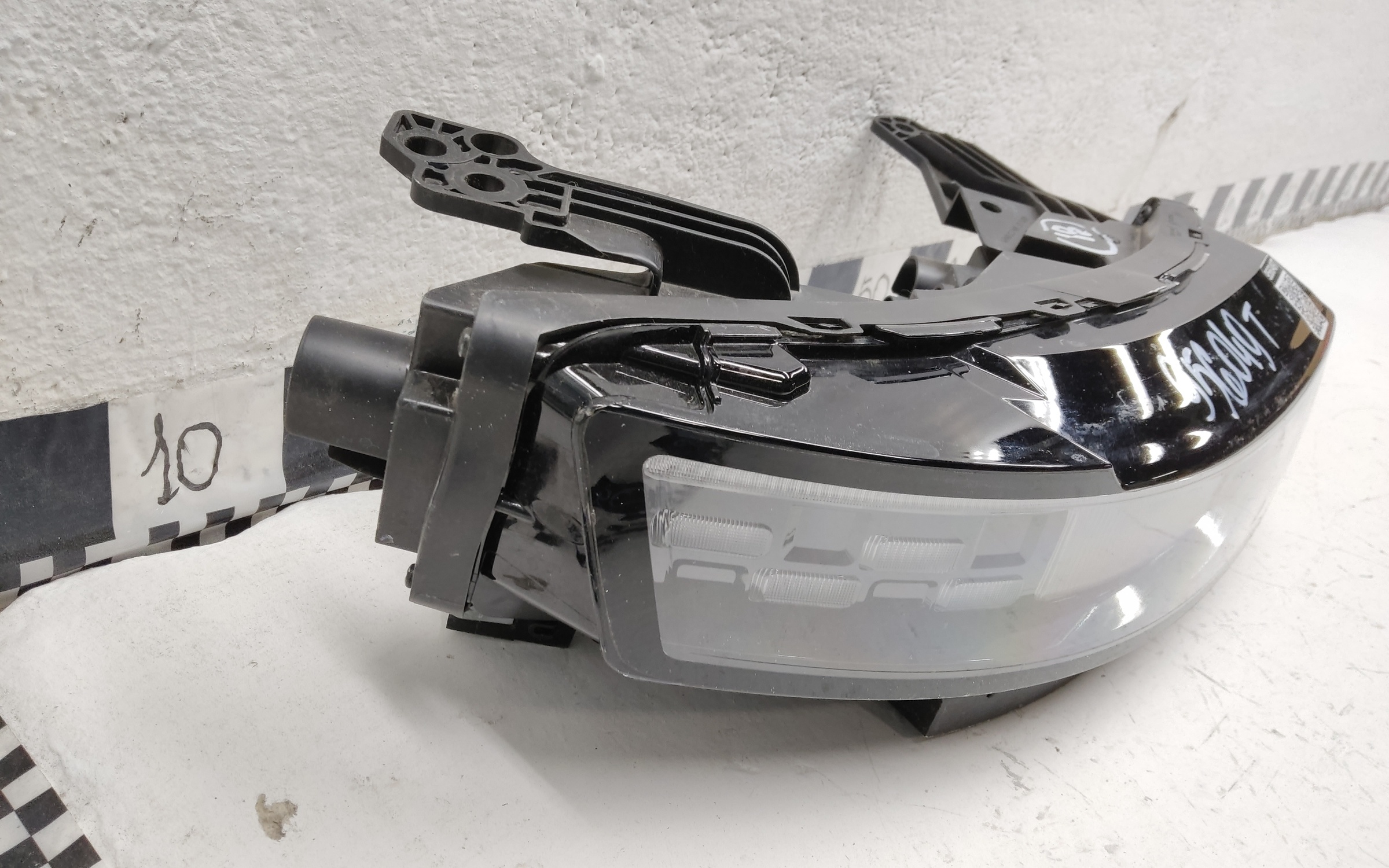 Фара ДХО передняя правая Jaecoo J7