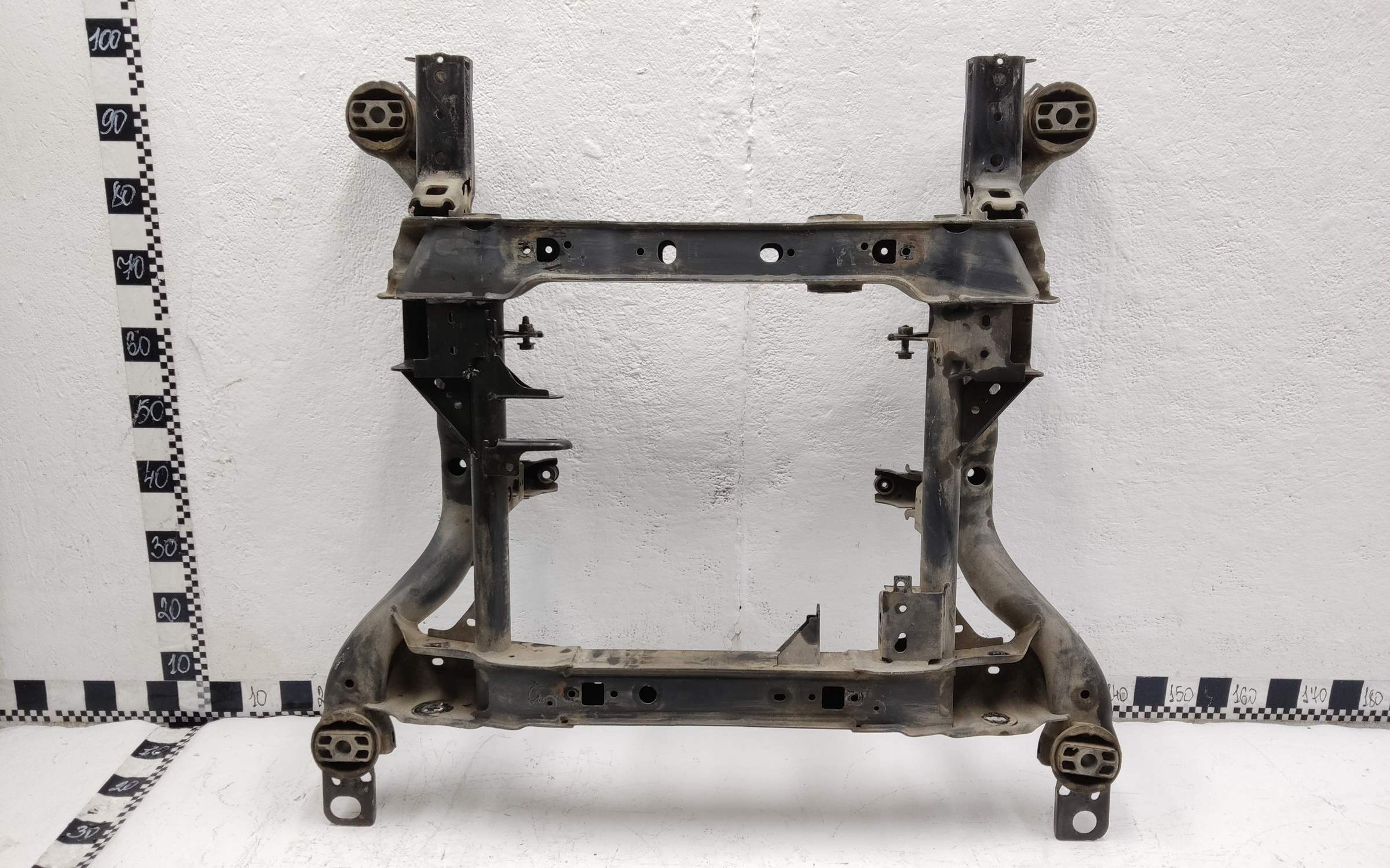 Подрамник передний Mercedes-benz GLS-klasse X167