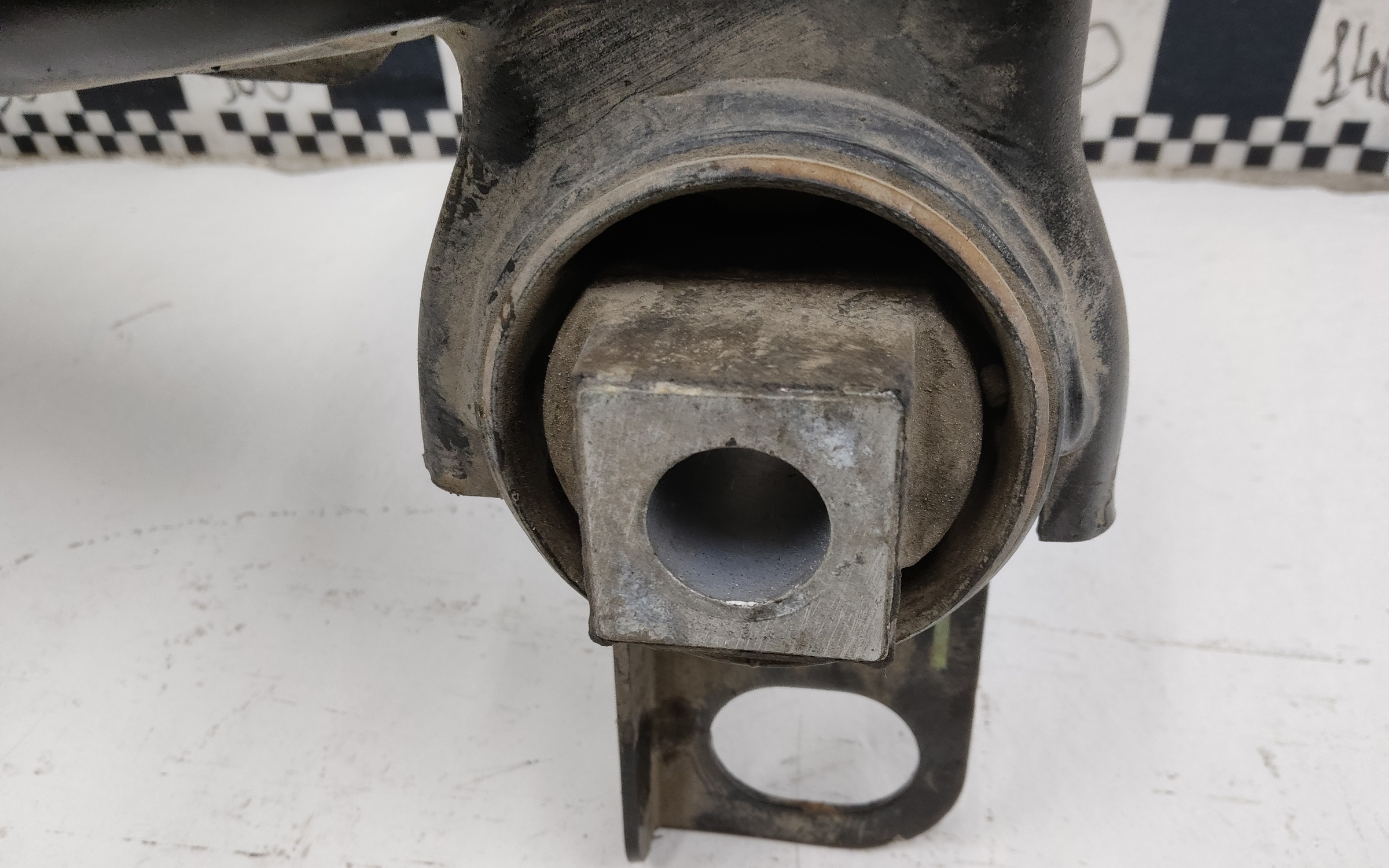 Подрамник передний Mercedes-benz GLS-klasse X167