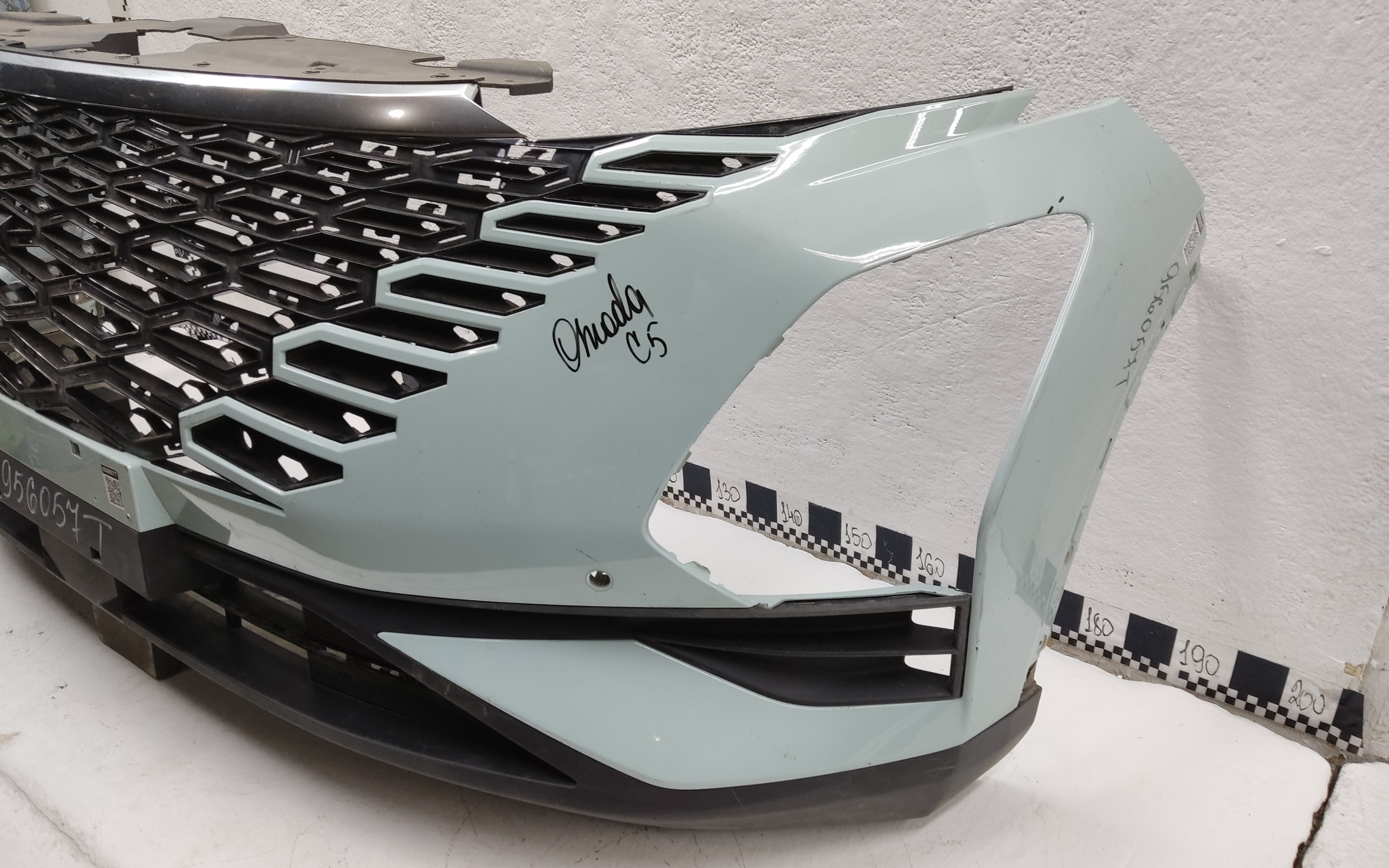 Бампер передний Omoda C5