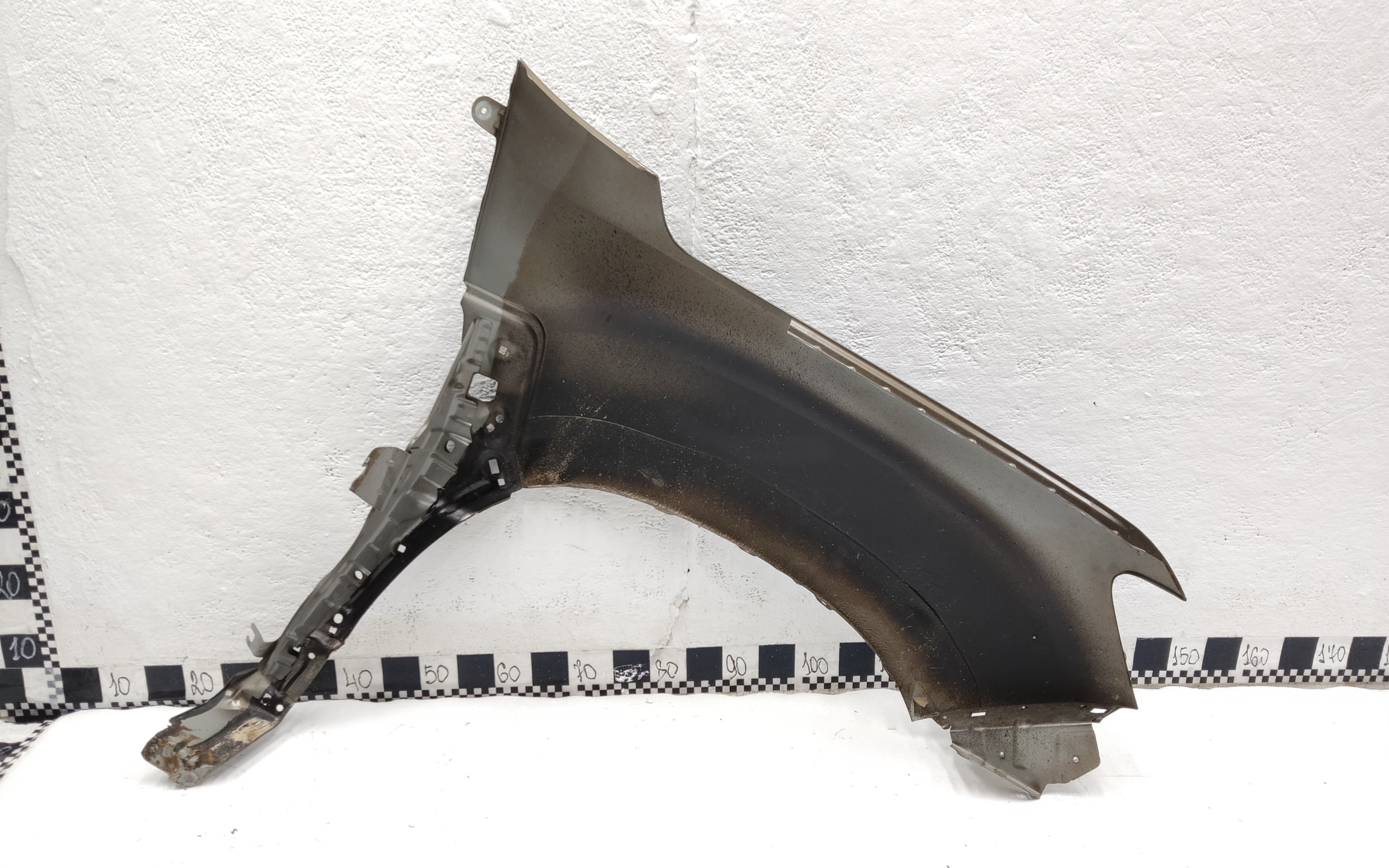 Крыло переднее левое Renault Duster 2