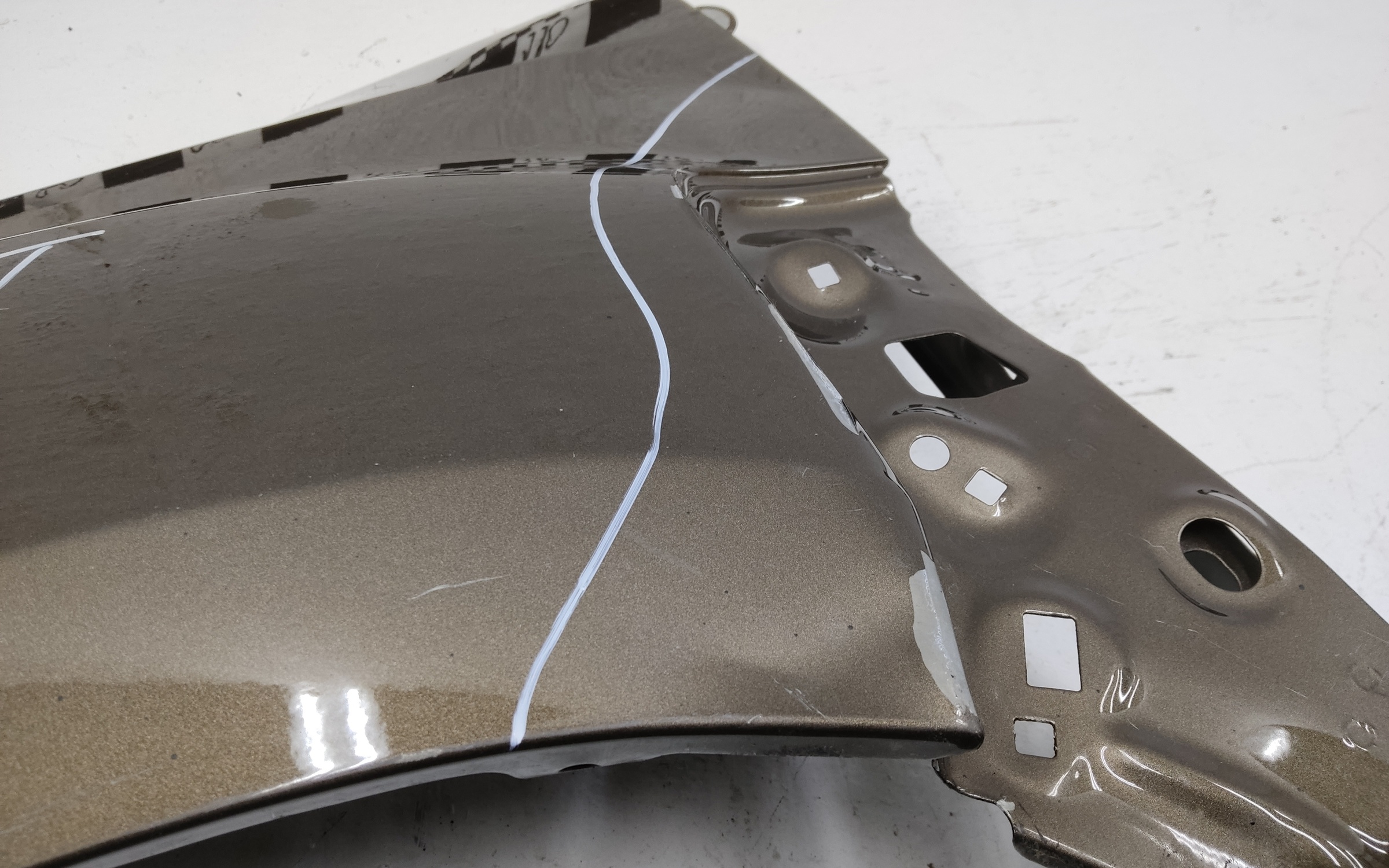 Крыло переднее левое Renault Duster 2