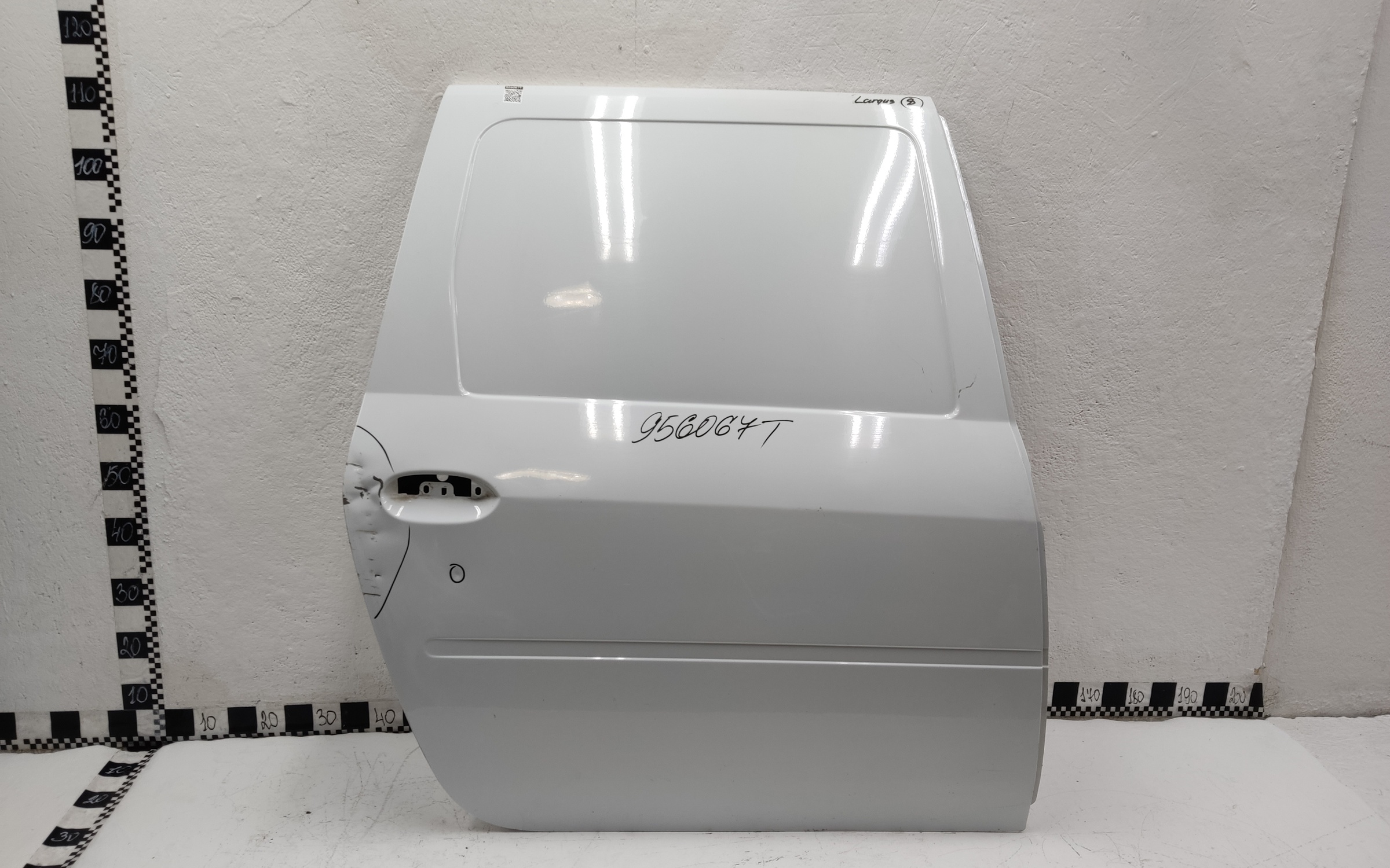 Дверь задняя правая Lada Largus Фургон глухая