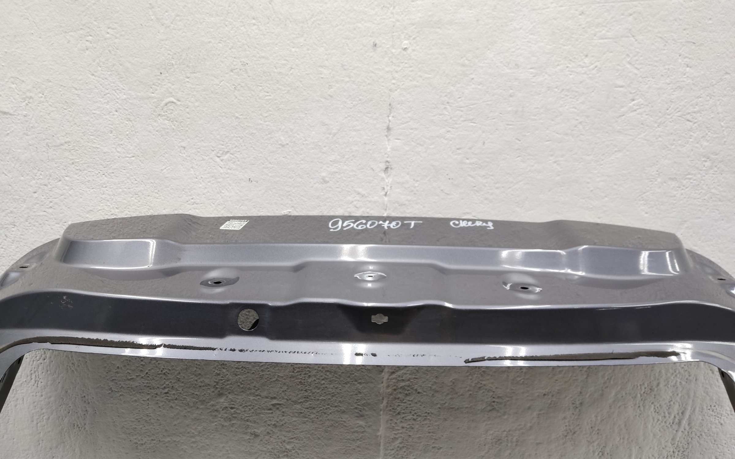 Крышка багажника Chery Tiggo 8