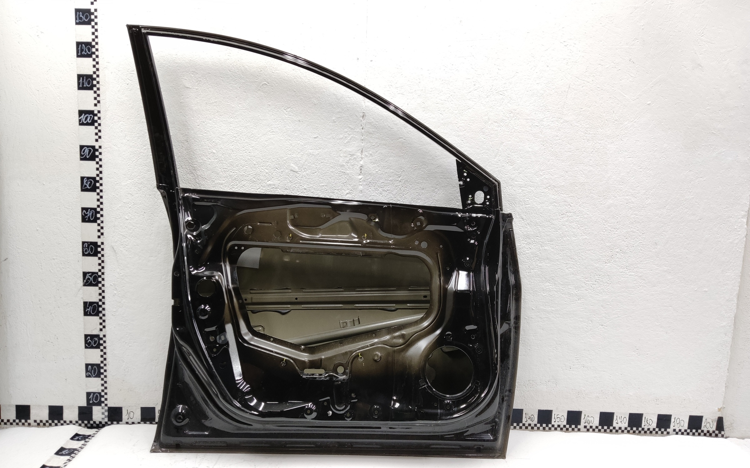 Дверь передняя левая Haval M6 2