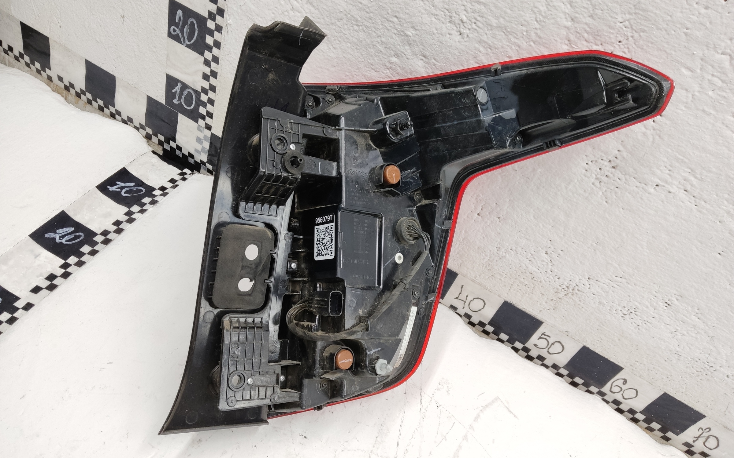 Фонарь задний левый наружный Haval Jolion LED