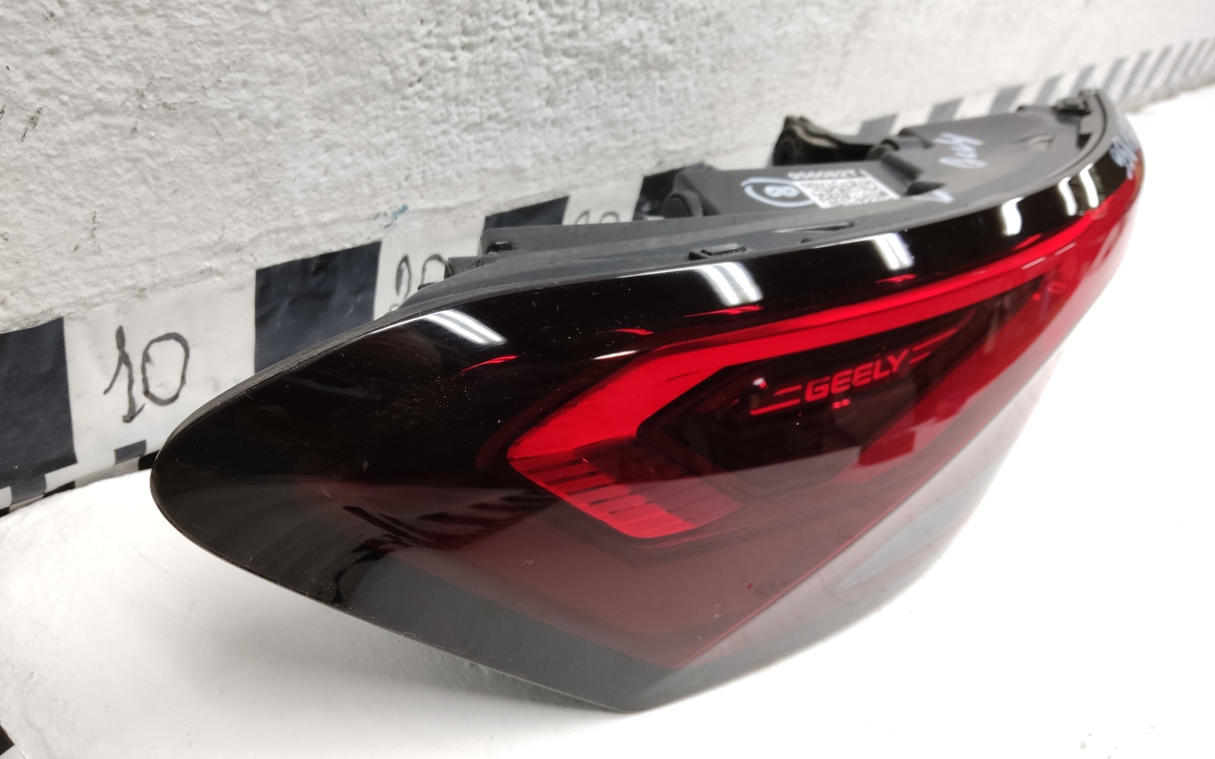 Фонарь задний левый наружный Geely Emgrand 2 LED