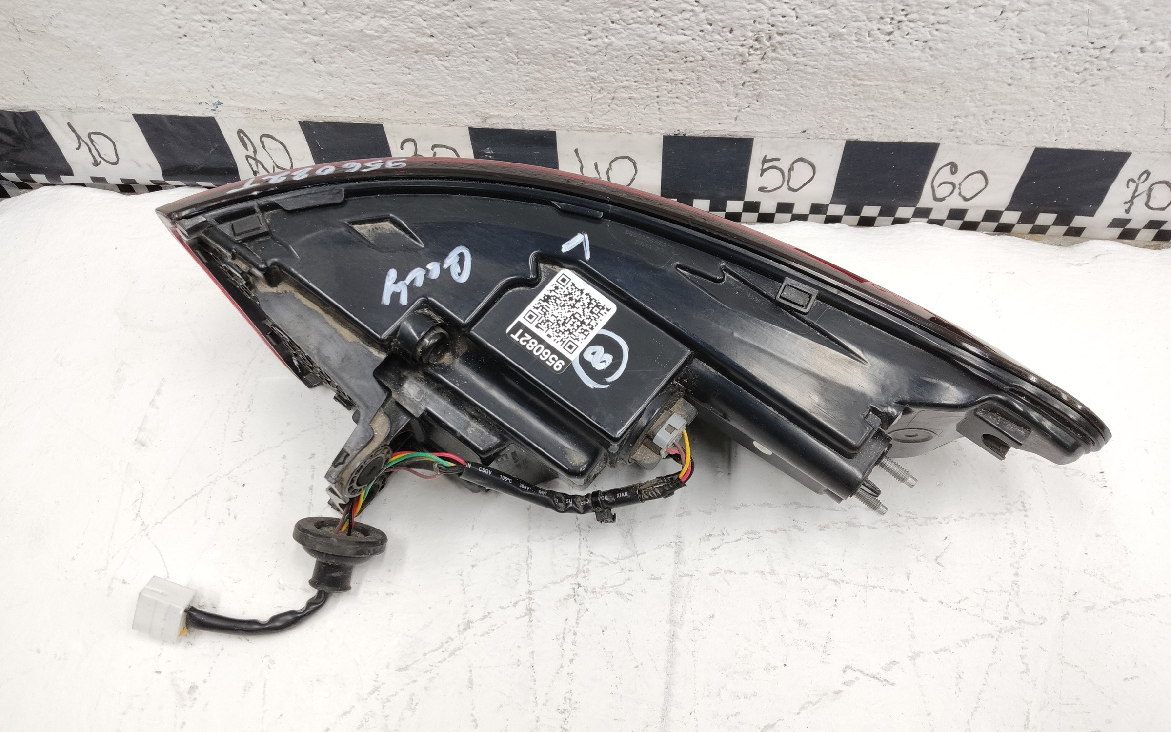 Фонарь задний левый наружный Geely Emgrand 2 LED