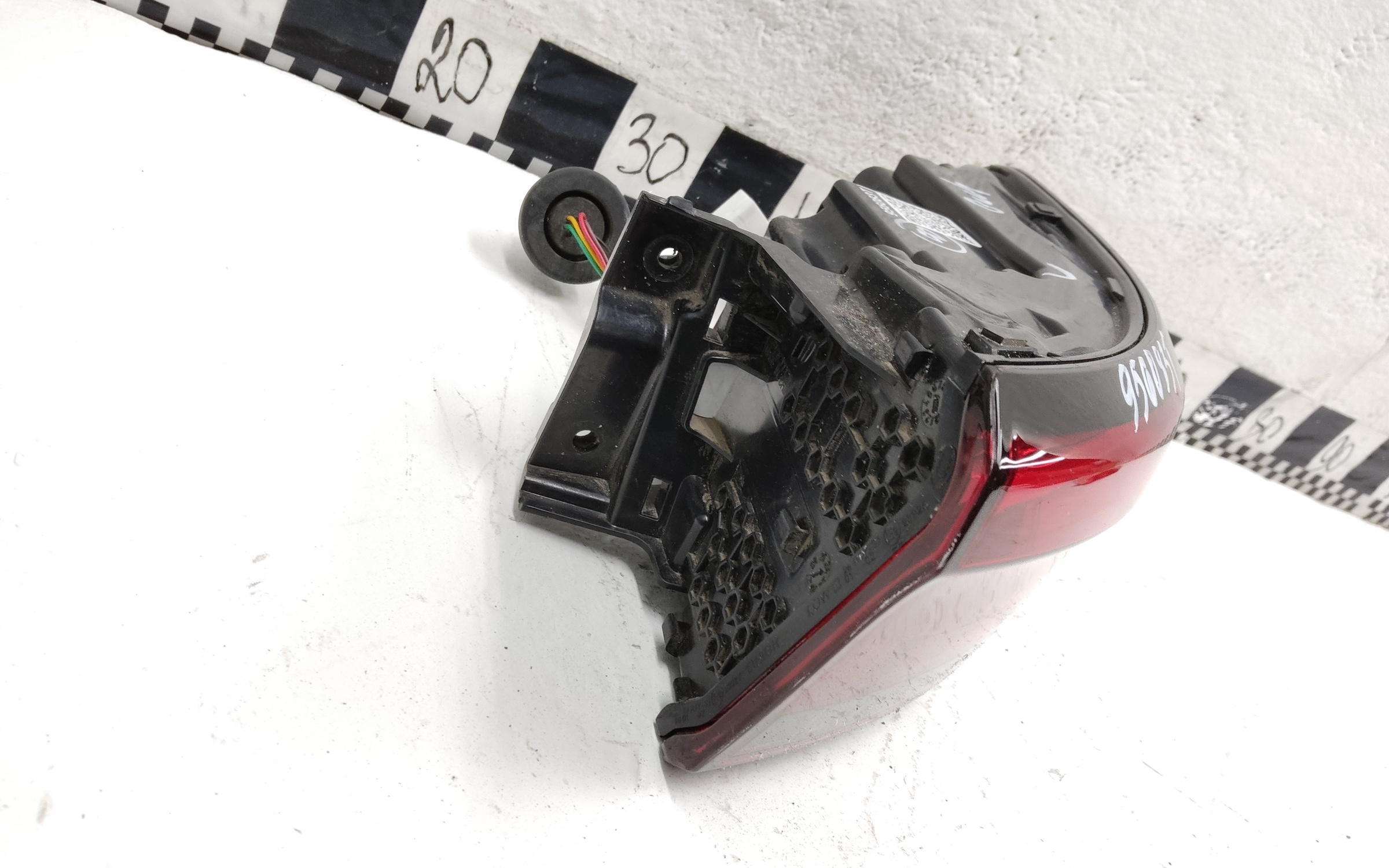 Фонарь задний правый наружный Geely Emgrand 2 LED