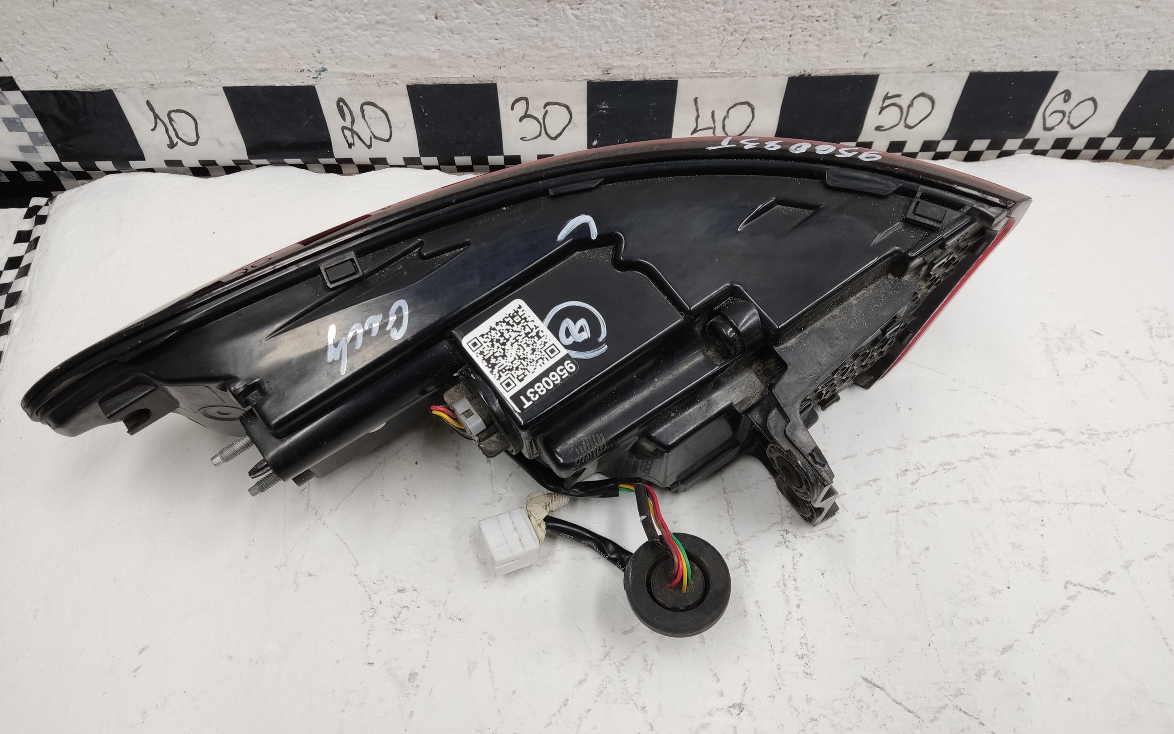 Фонарь задний правый наружный Geely Emgrand 2 LED