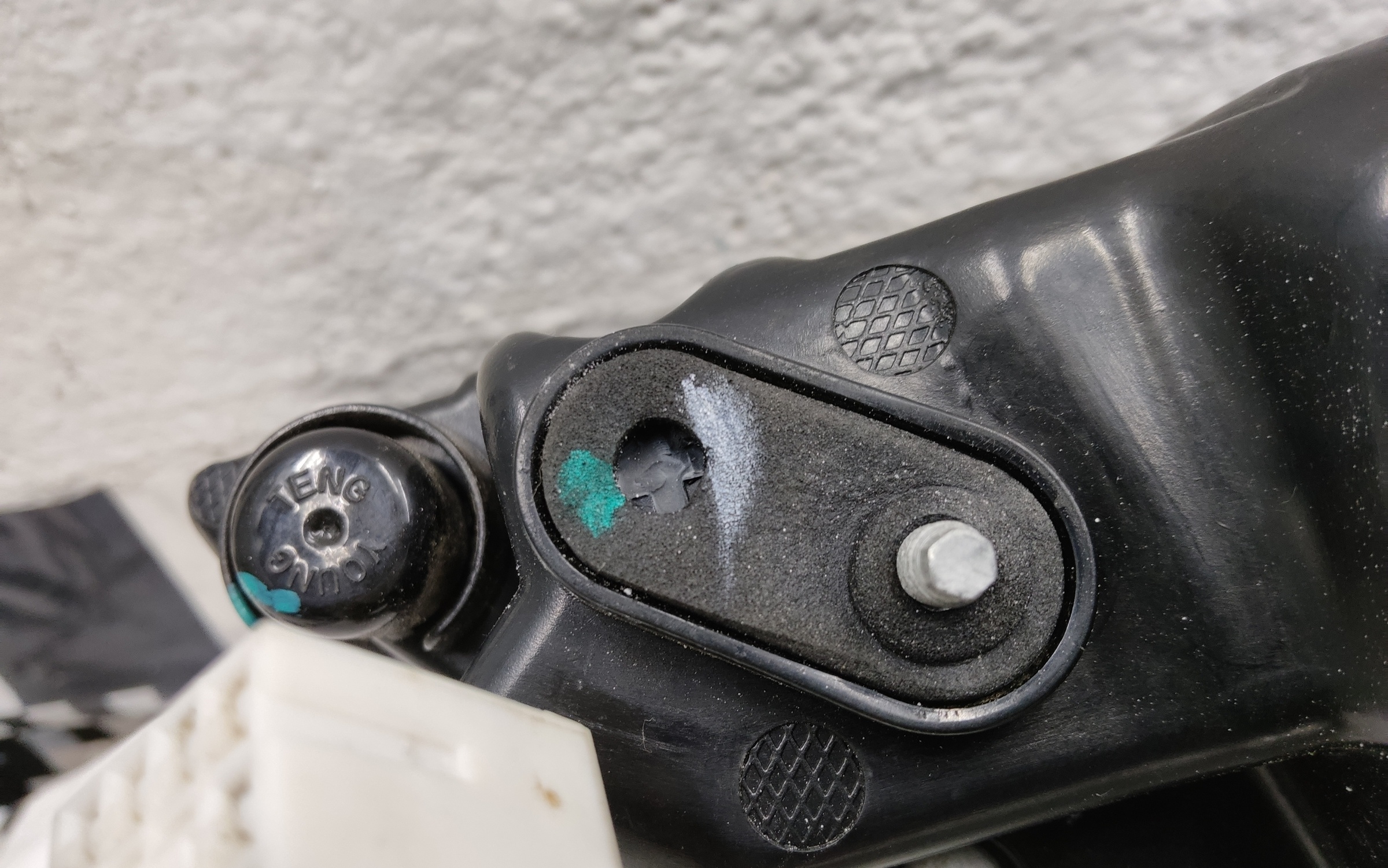 Фонарь задний левый внутренний Geely Emgrand 2 LED