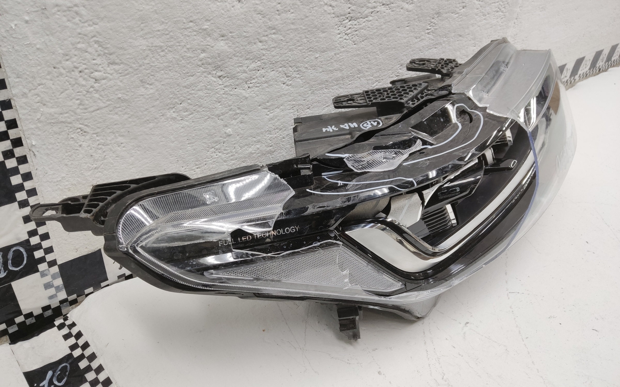 Фара передняя правая Changan CS95 Restail 2 LED