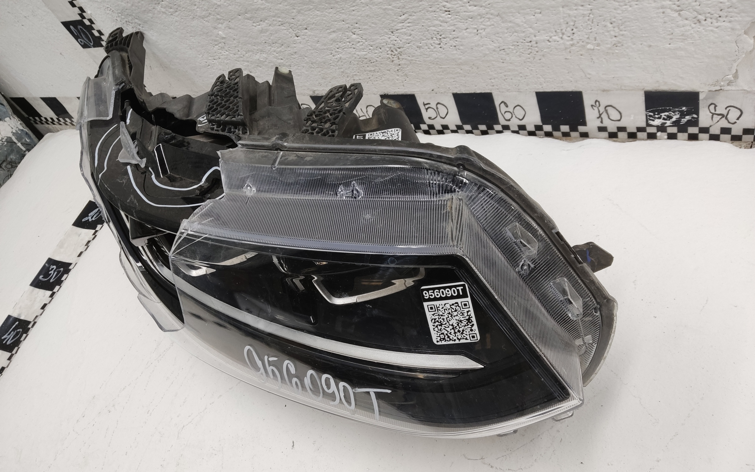 Фара передняя правая Changan CS95 Restail 2 LED