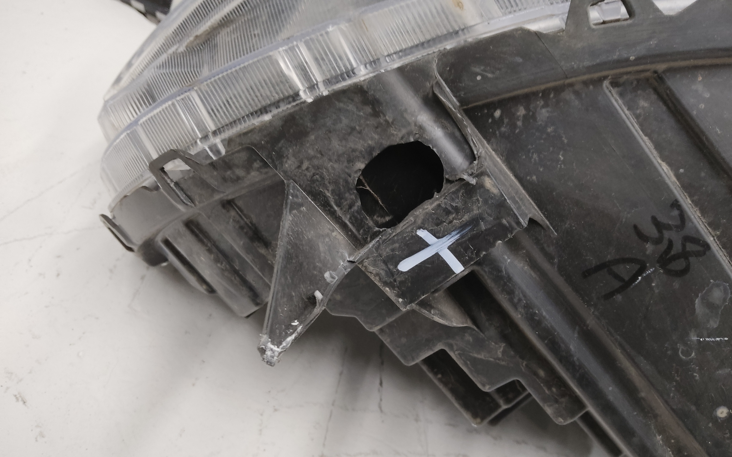 Фара передняя левая Haval Jolion LED