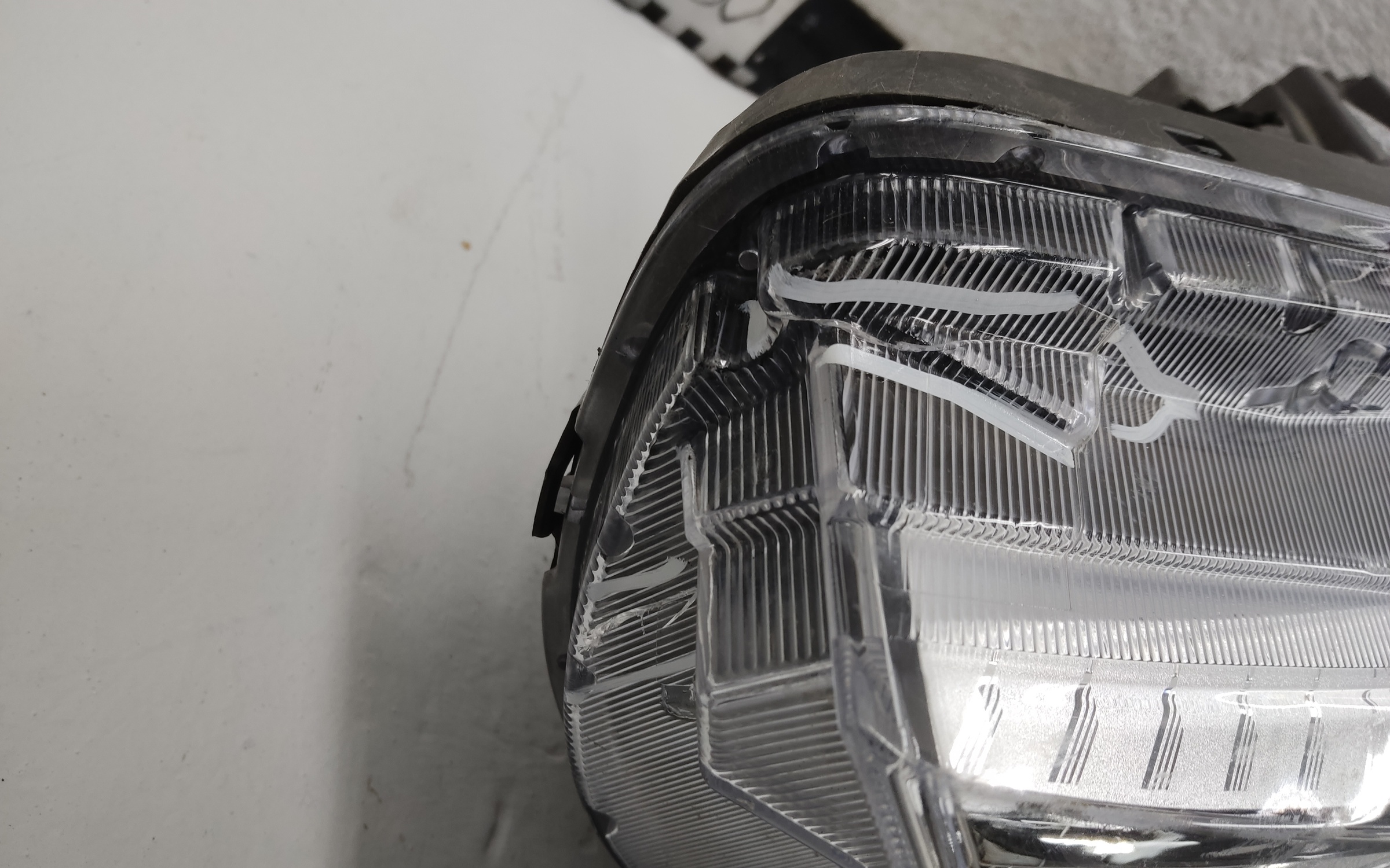 Фара передняя левая Haval Jolion LED