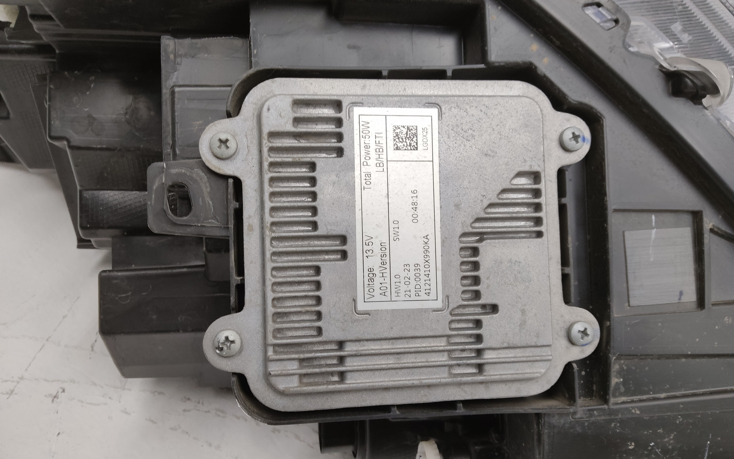 Фара передняя правая Haval Jolion LED