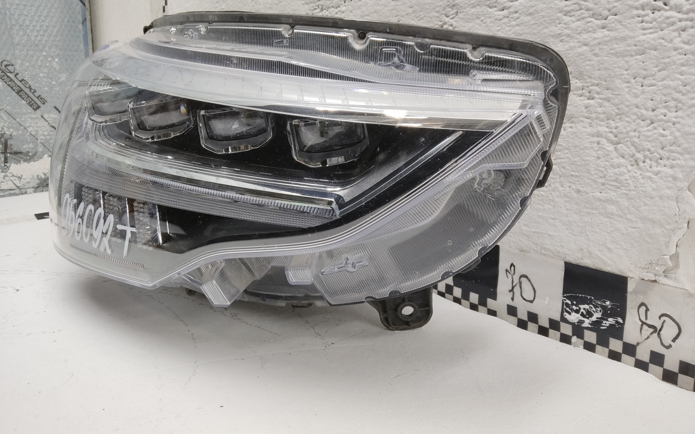 Фара передняя правая Haval Jolion LED