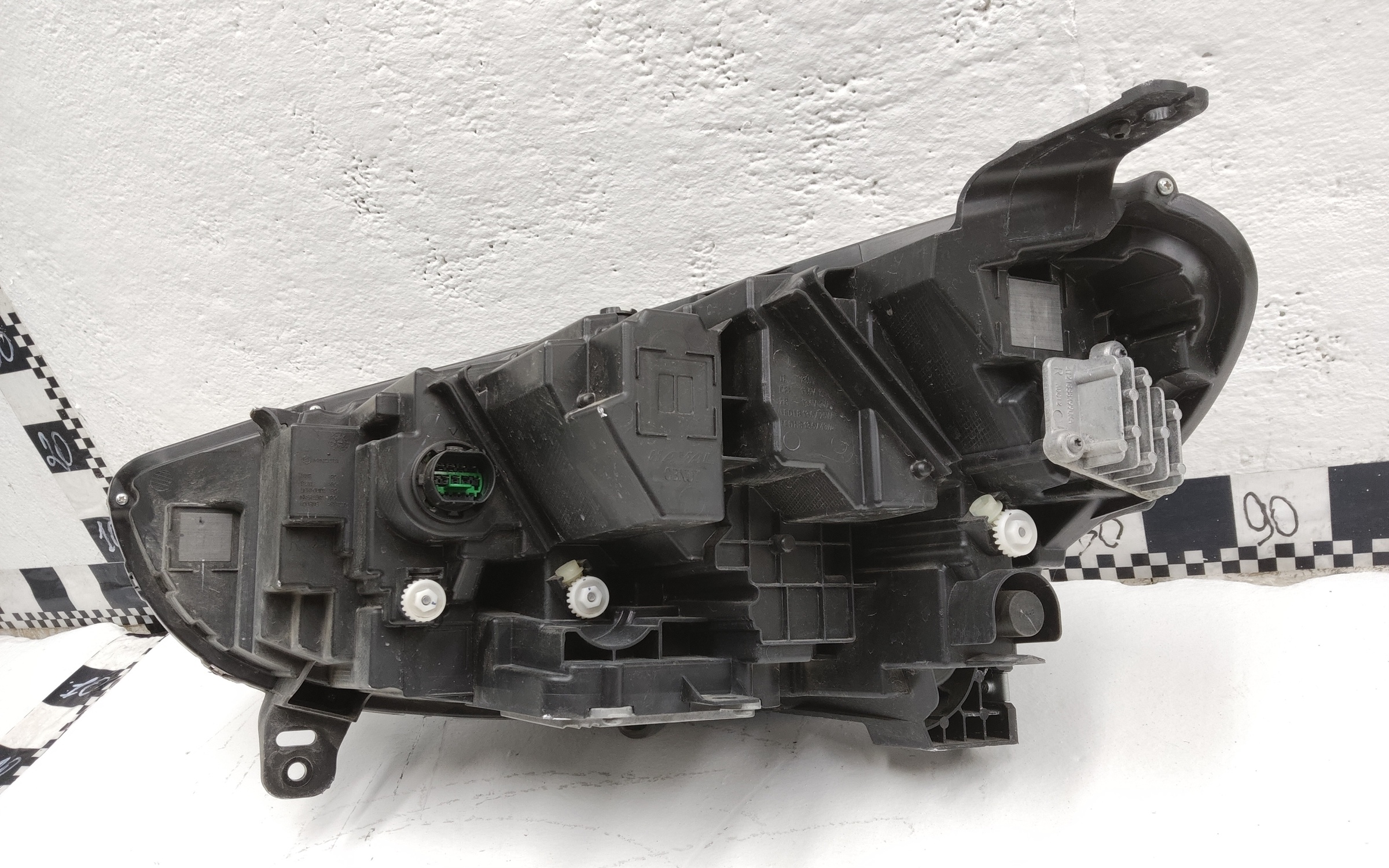 Фара передняя правая Haval Jolion LED