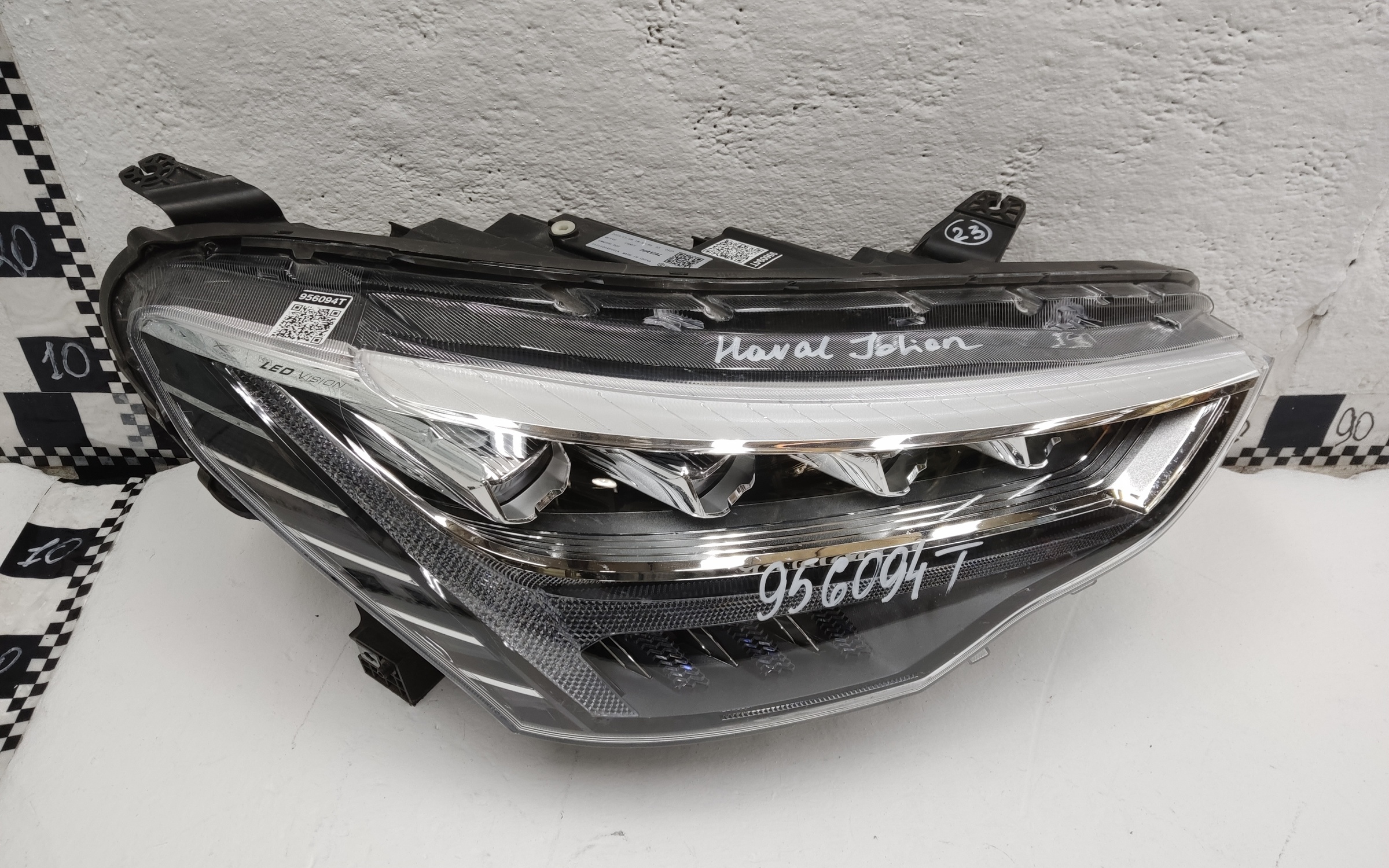 Фара передняя правая Haval Jolion LED