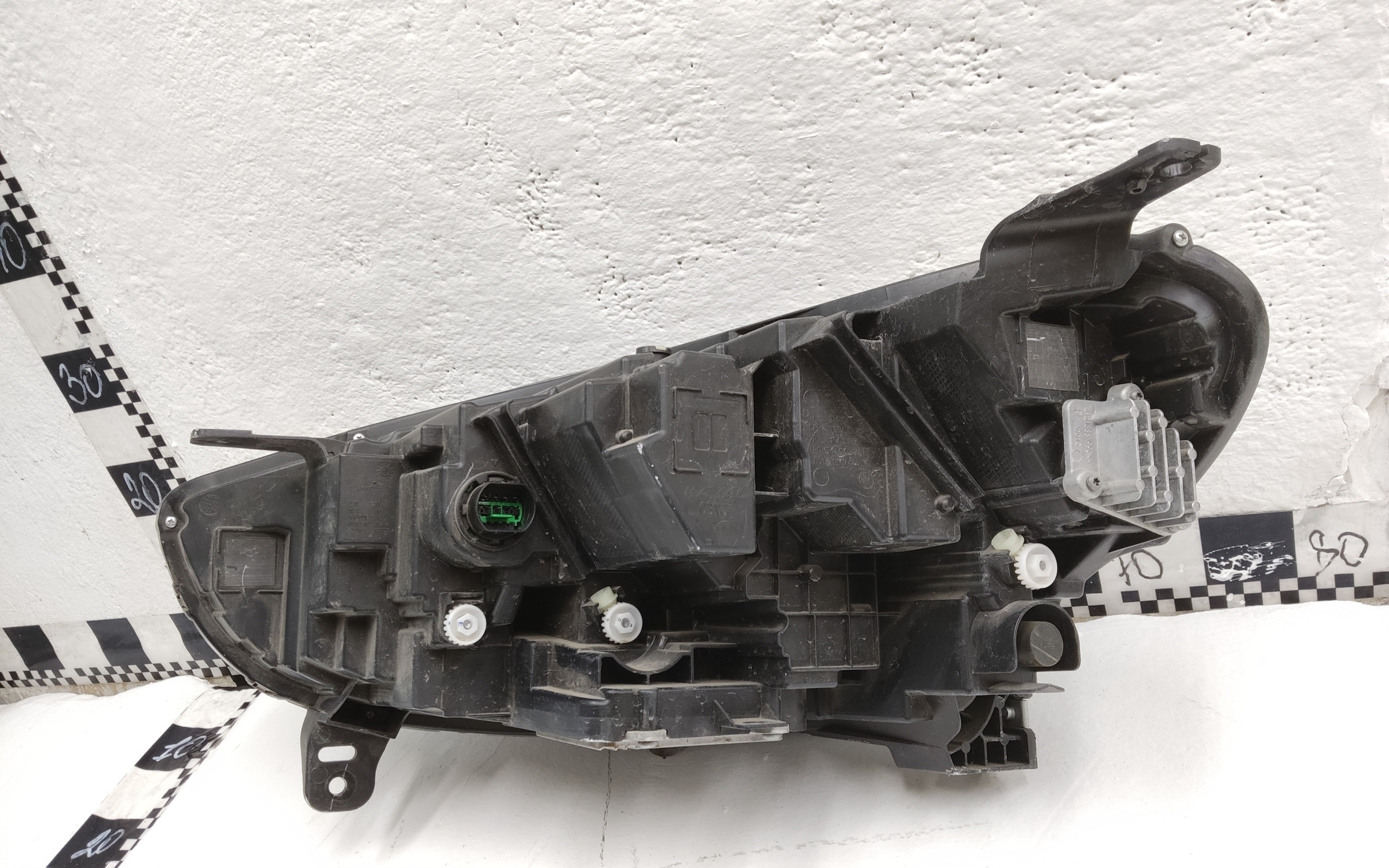 Фара передняя правая Haval Jolion LED