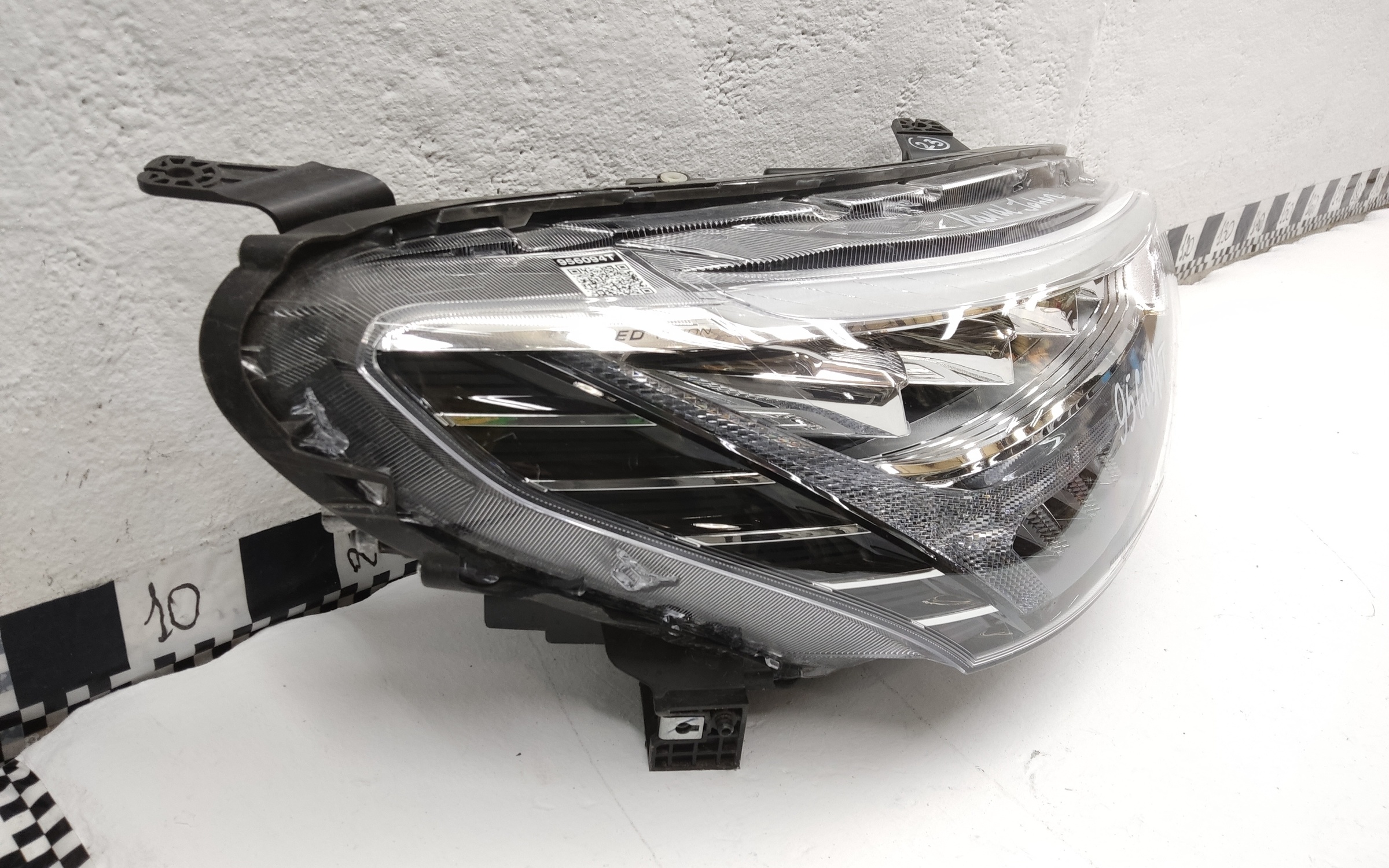 Фара передняя правая Haval Jolion LED