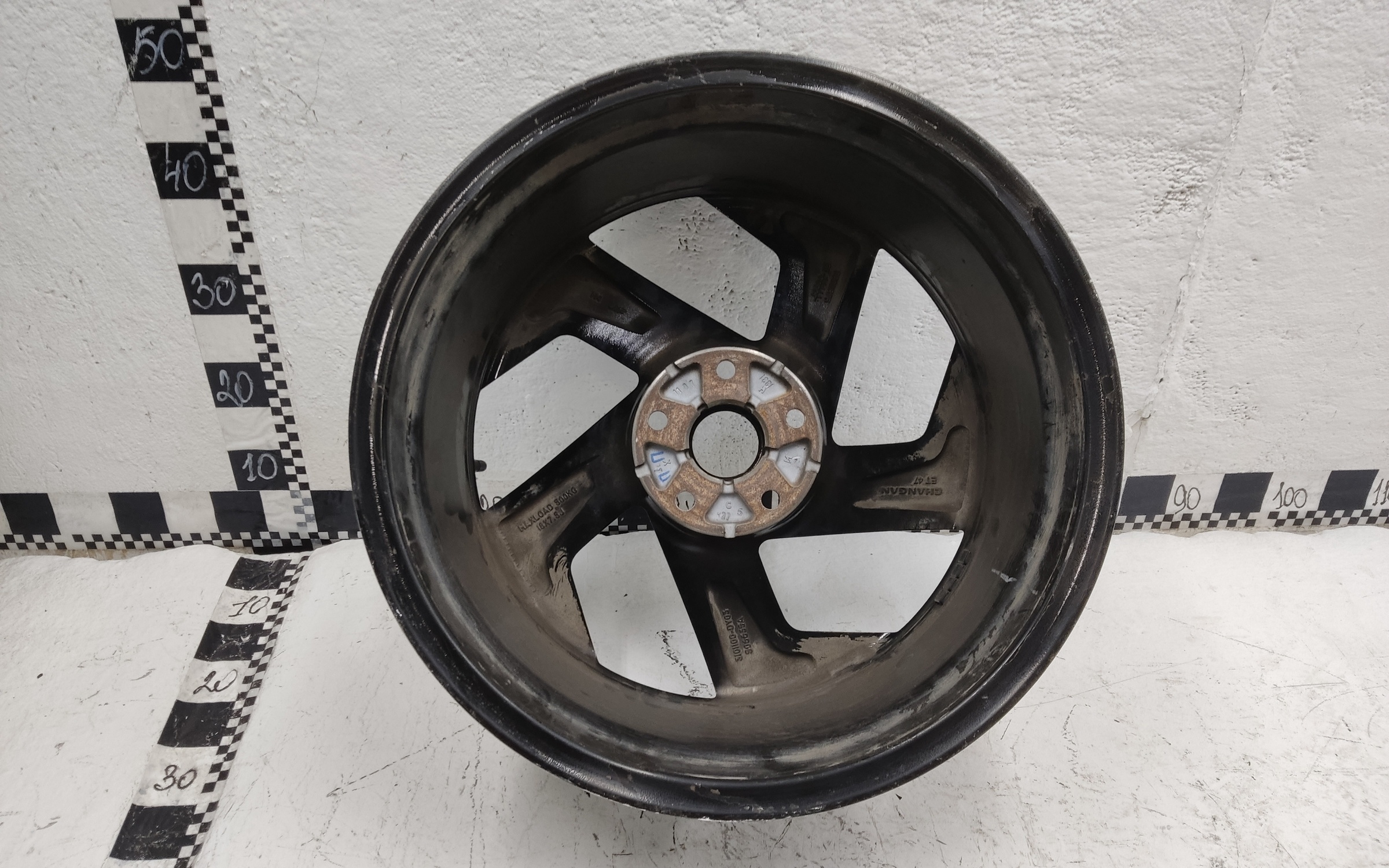 Диск колеса литой Changan Lamore R18