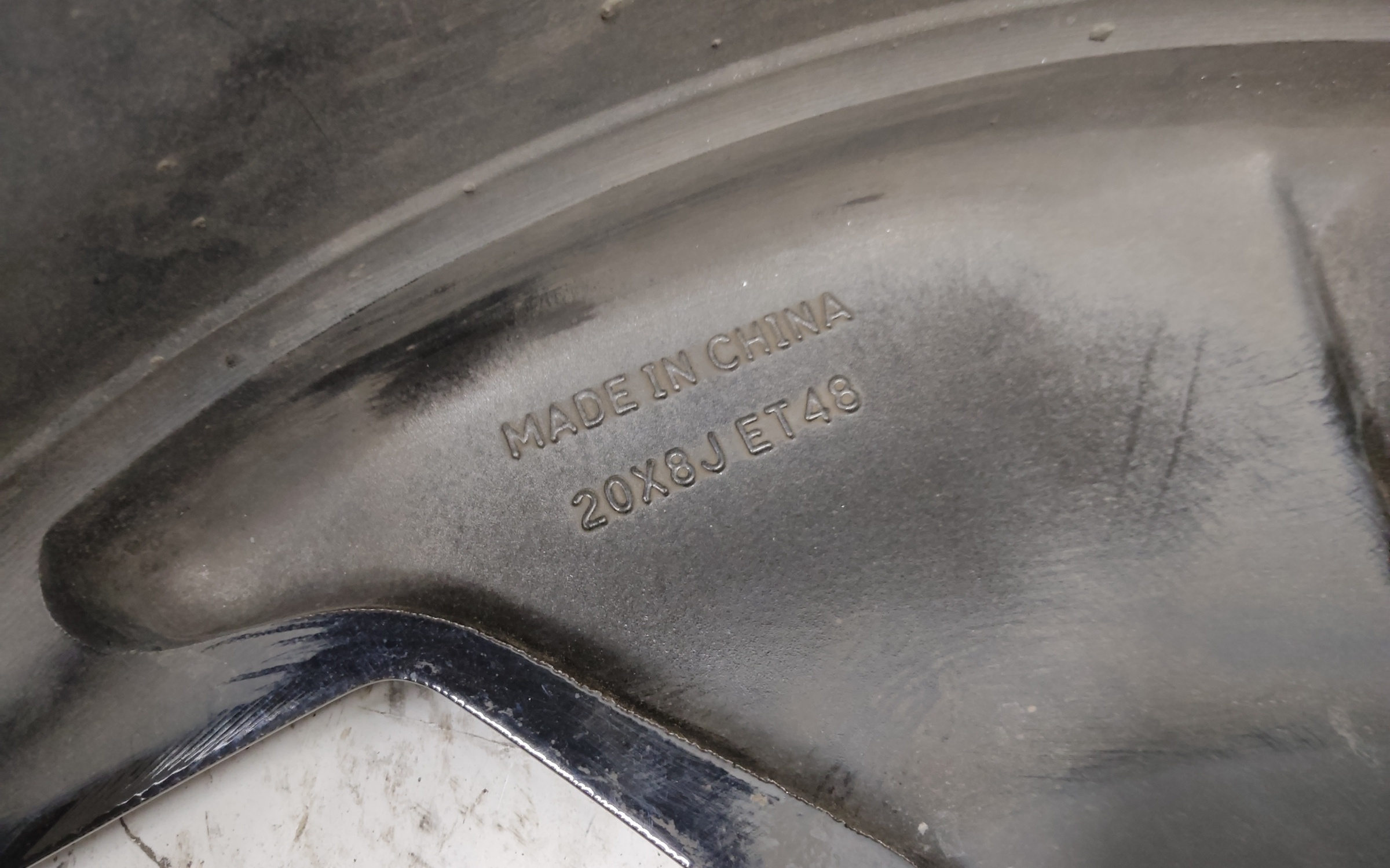 Диск колеса литой Geely Atlas 2 R20