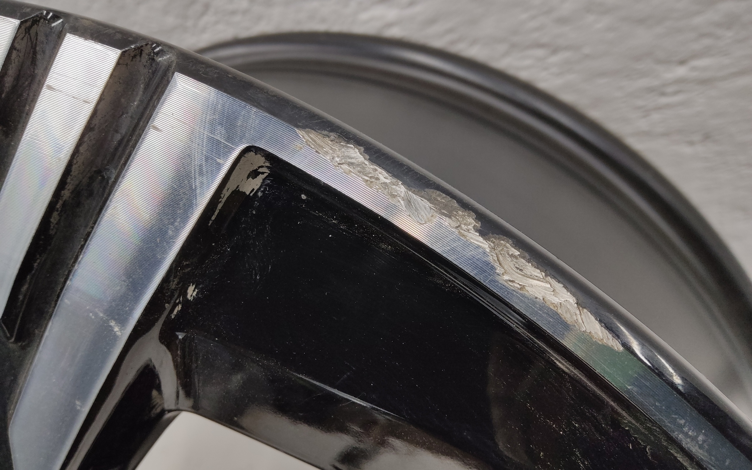 Диск колеса литой Geely Atlas 2 R20