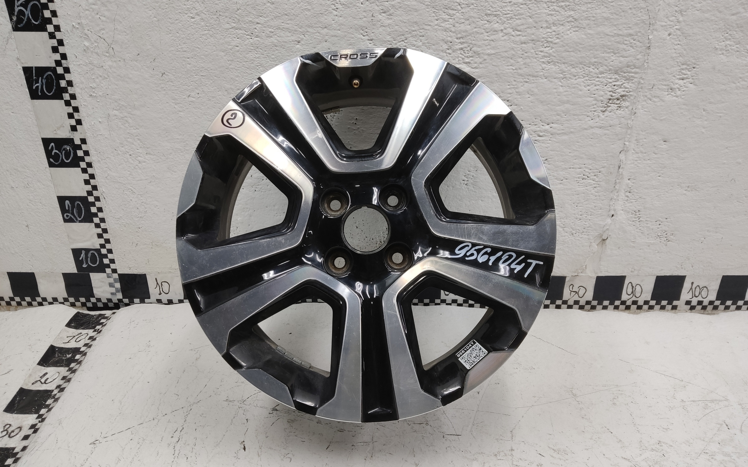 Диск колеса литой Lada Largus Cross Restail R16