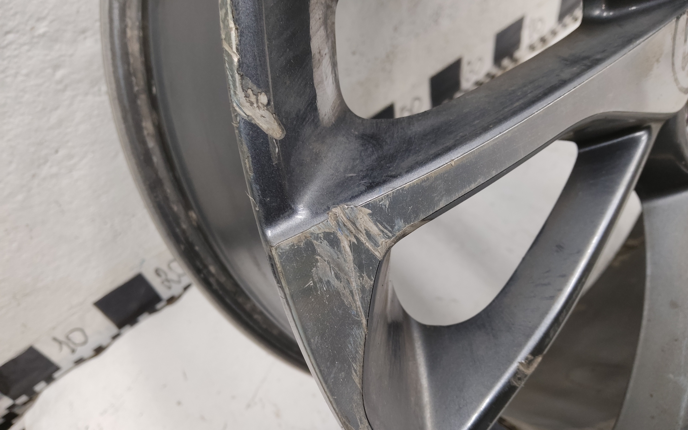 Диск колеса литой Geely Coolray R18