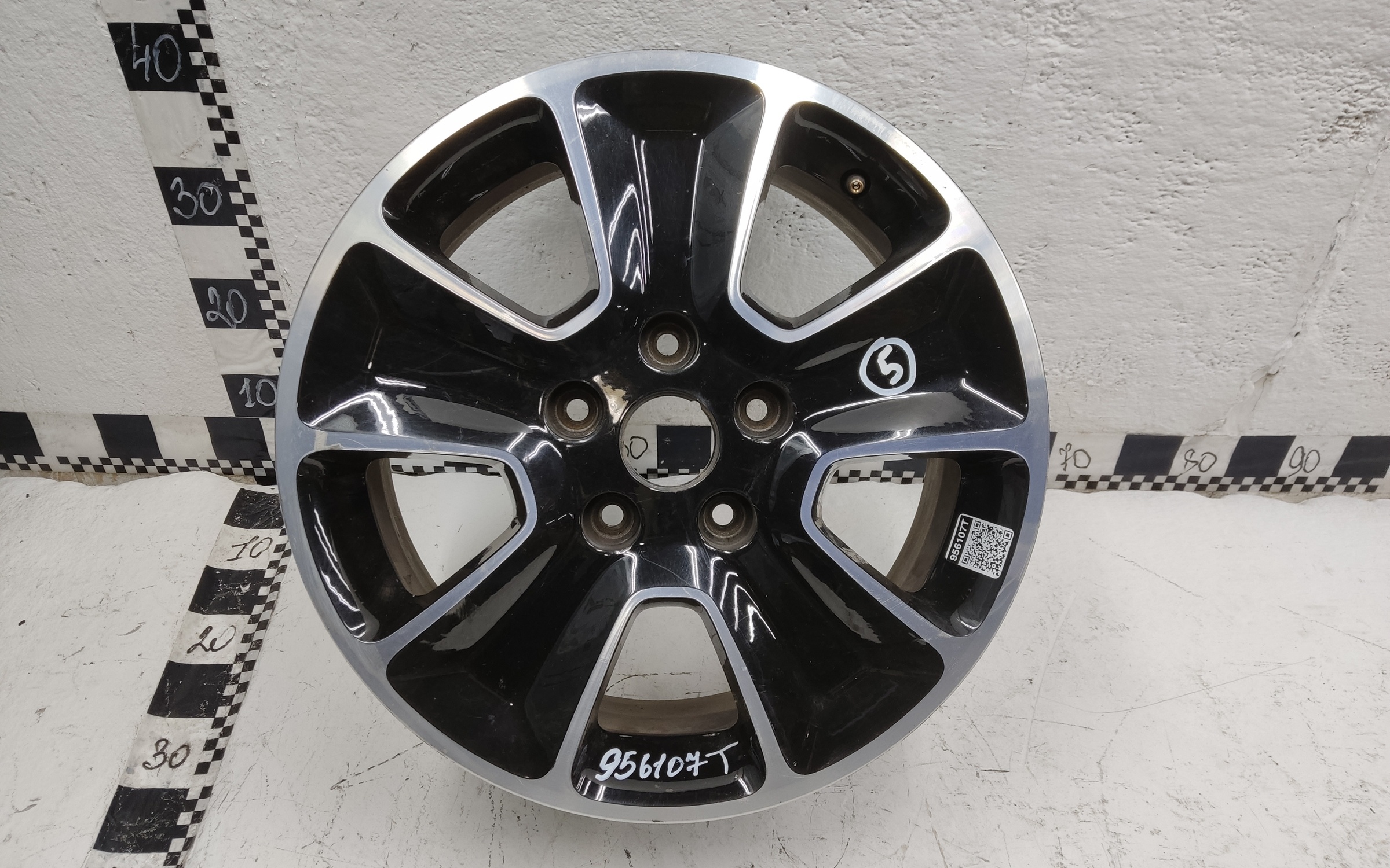 Диск колеса литой Renault Kaptur R16