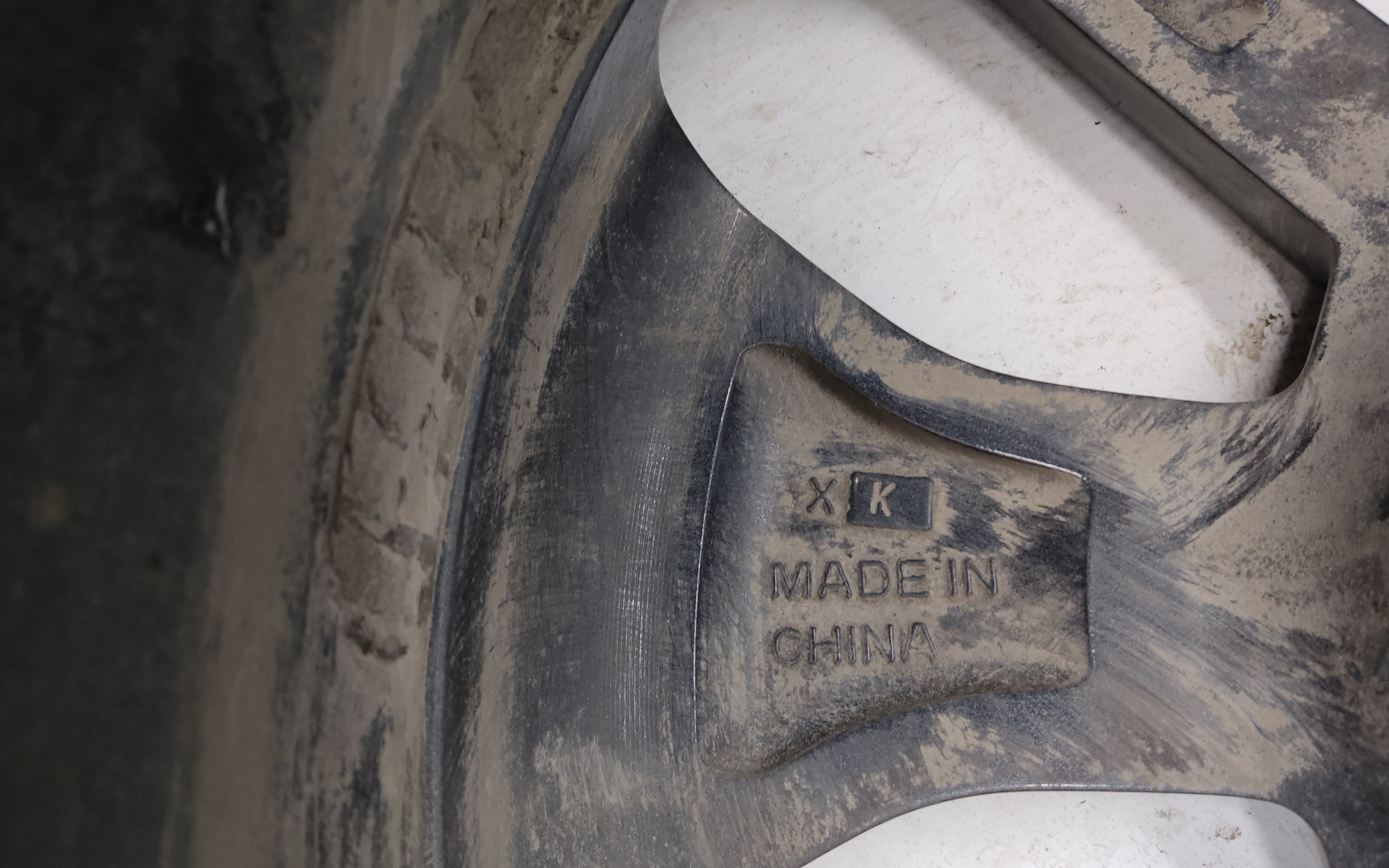 Диск колеса литой Kia Rio 4 R16