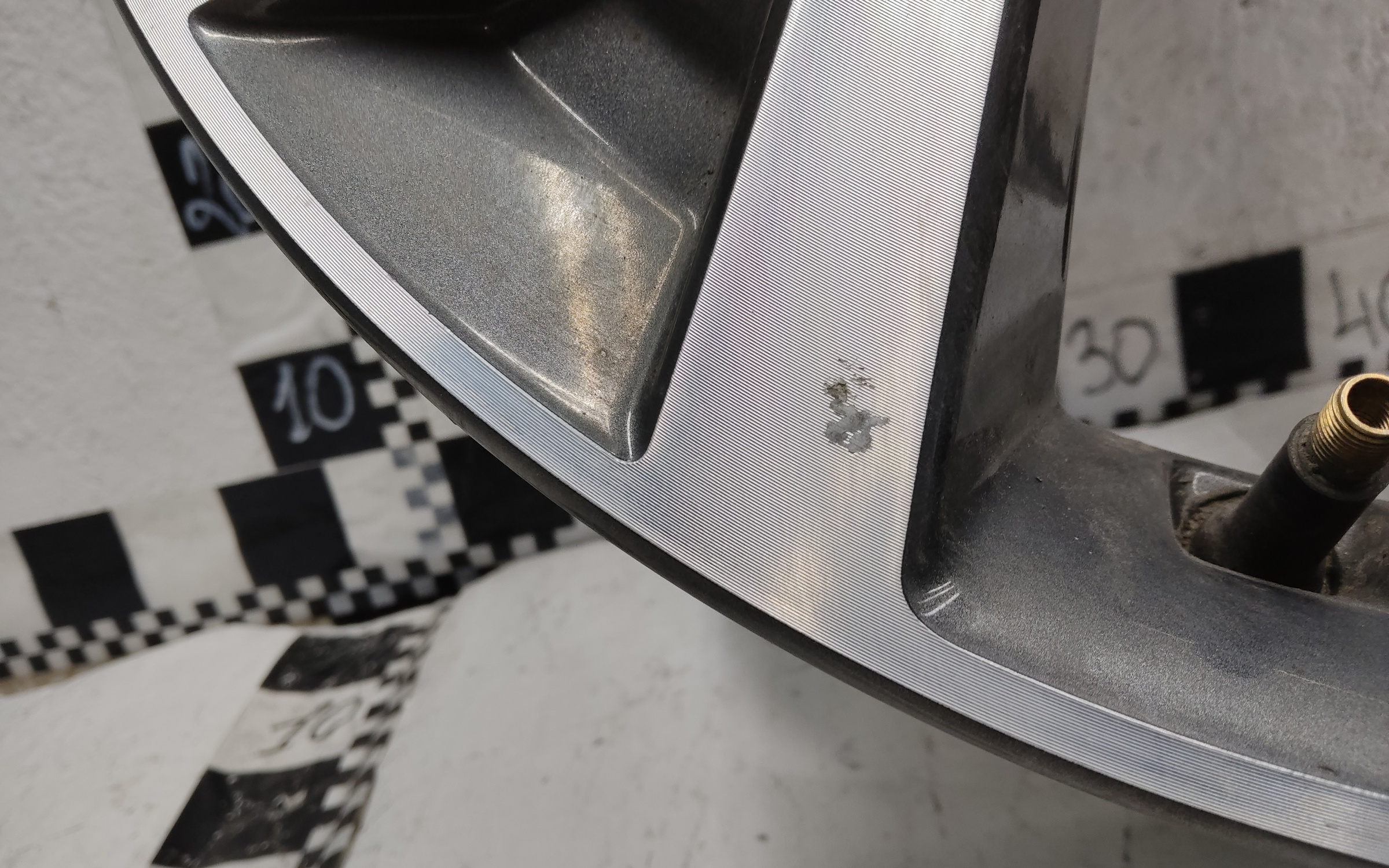 Диск колеса литой Kia Rio 4 R16