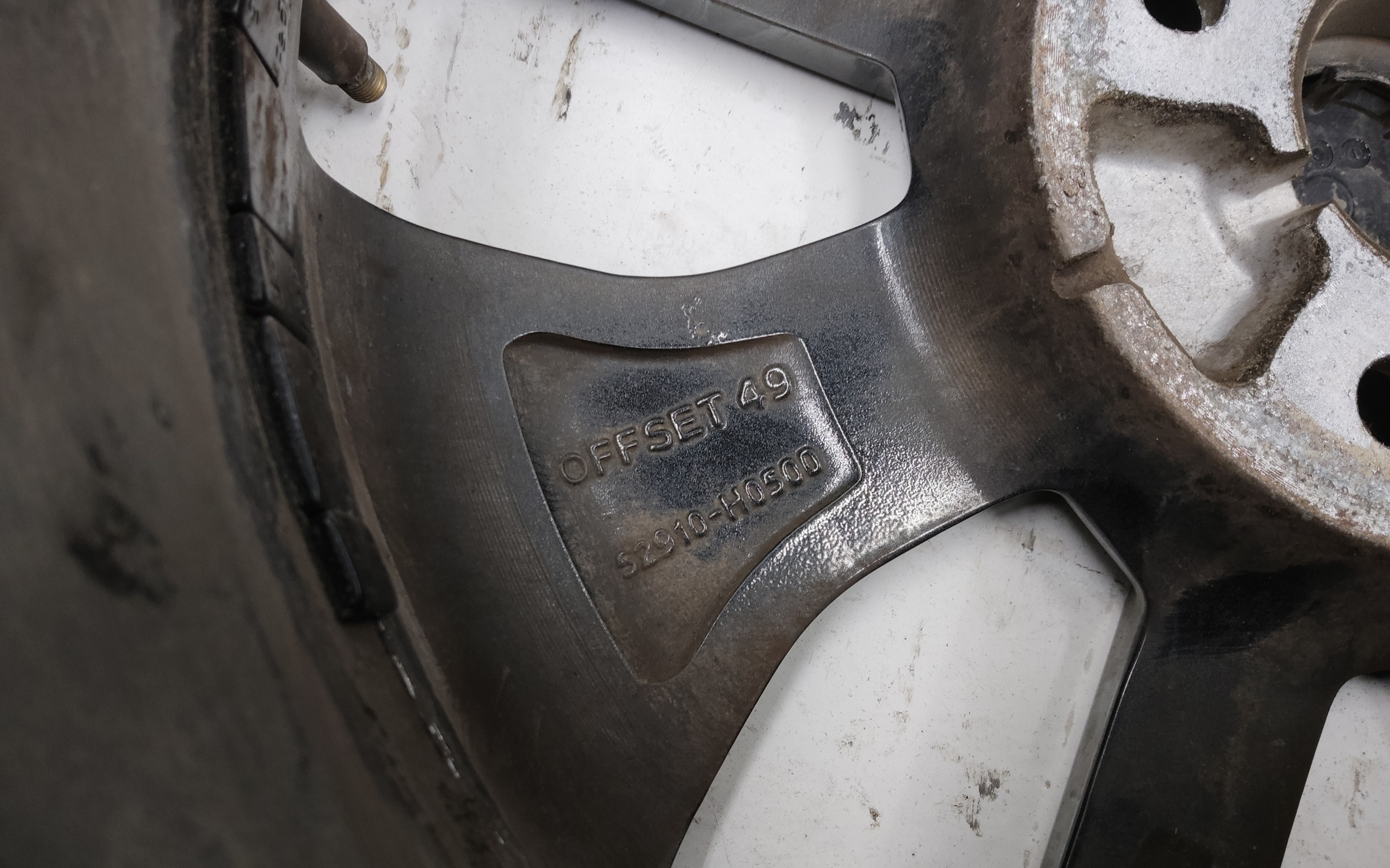 Диск колеса литой Kia Rio 4 R16