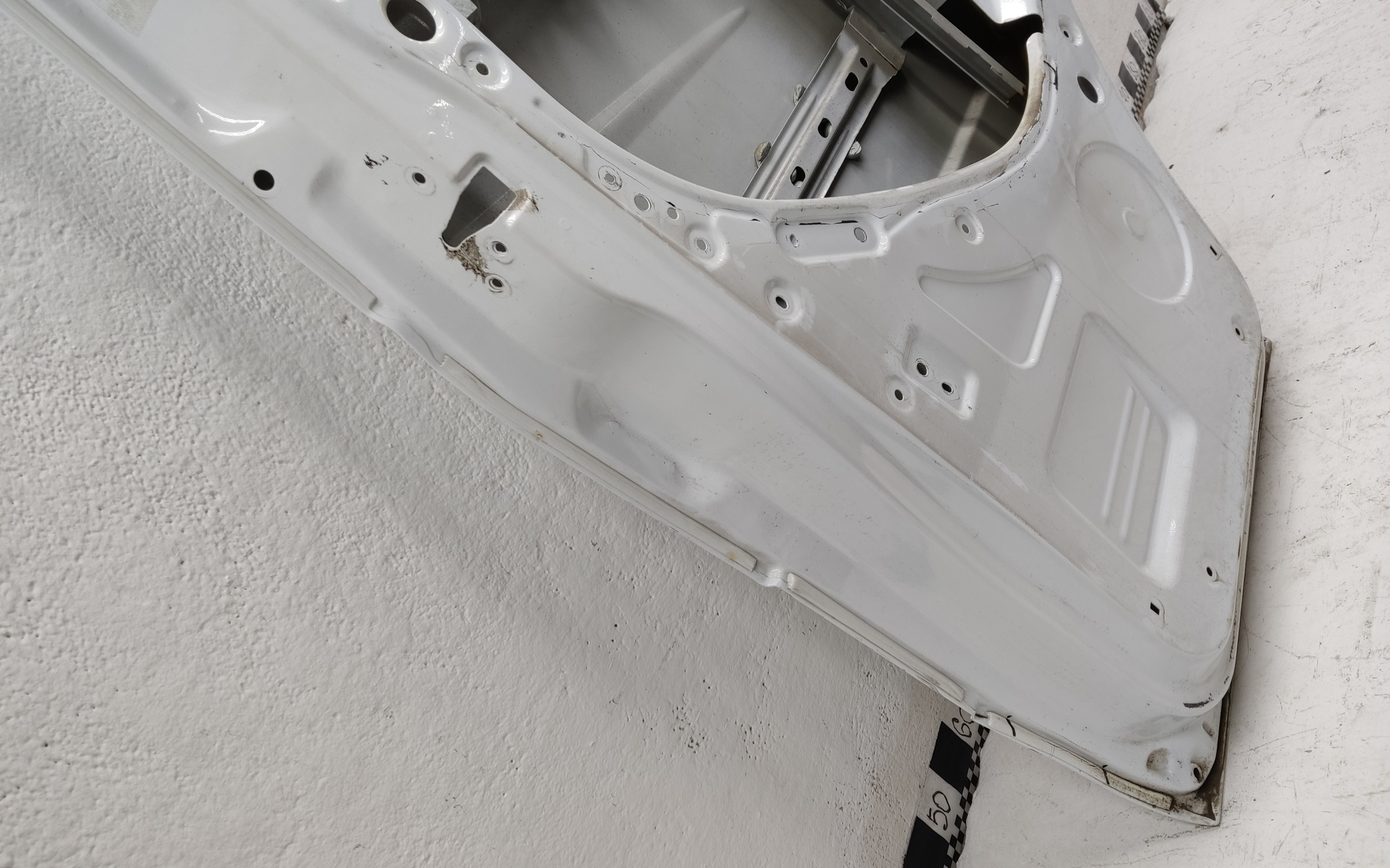 Дверь передняя левая Sollers Atlant